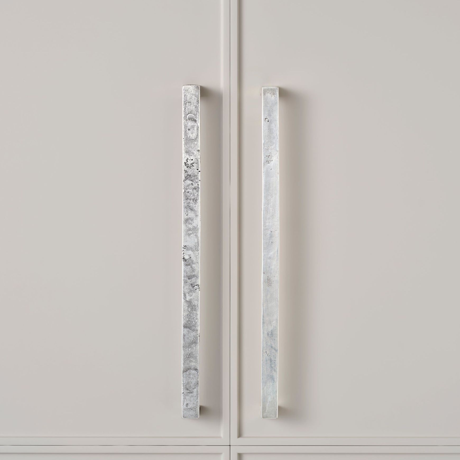 Cast D-Pull Handle