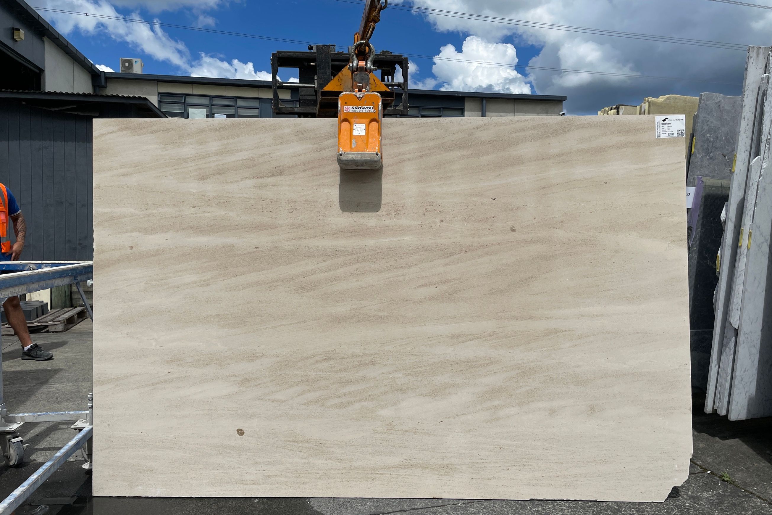 Moca Creme | Limestone