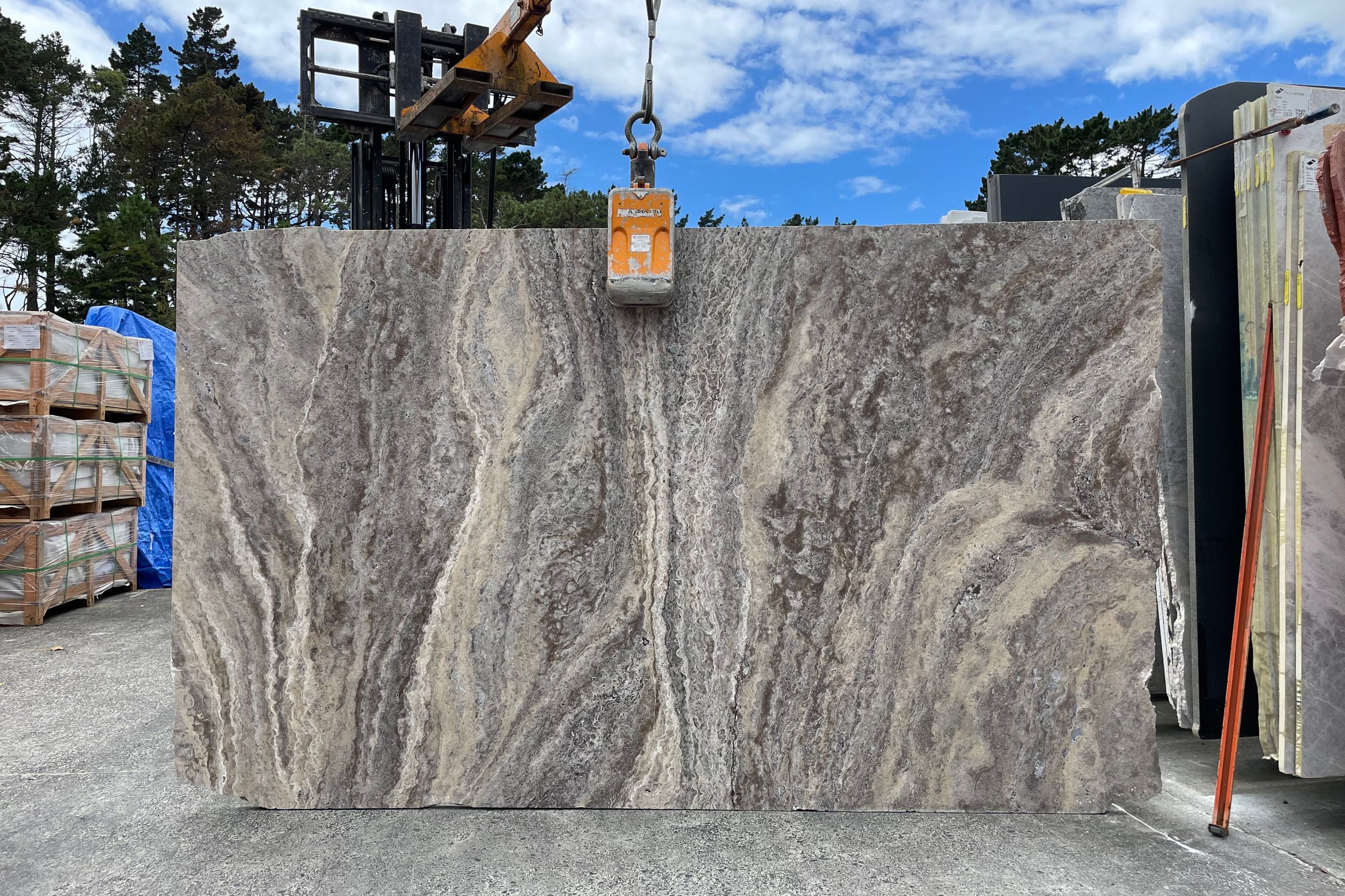 Silver CC | Travertine