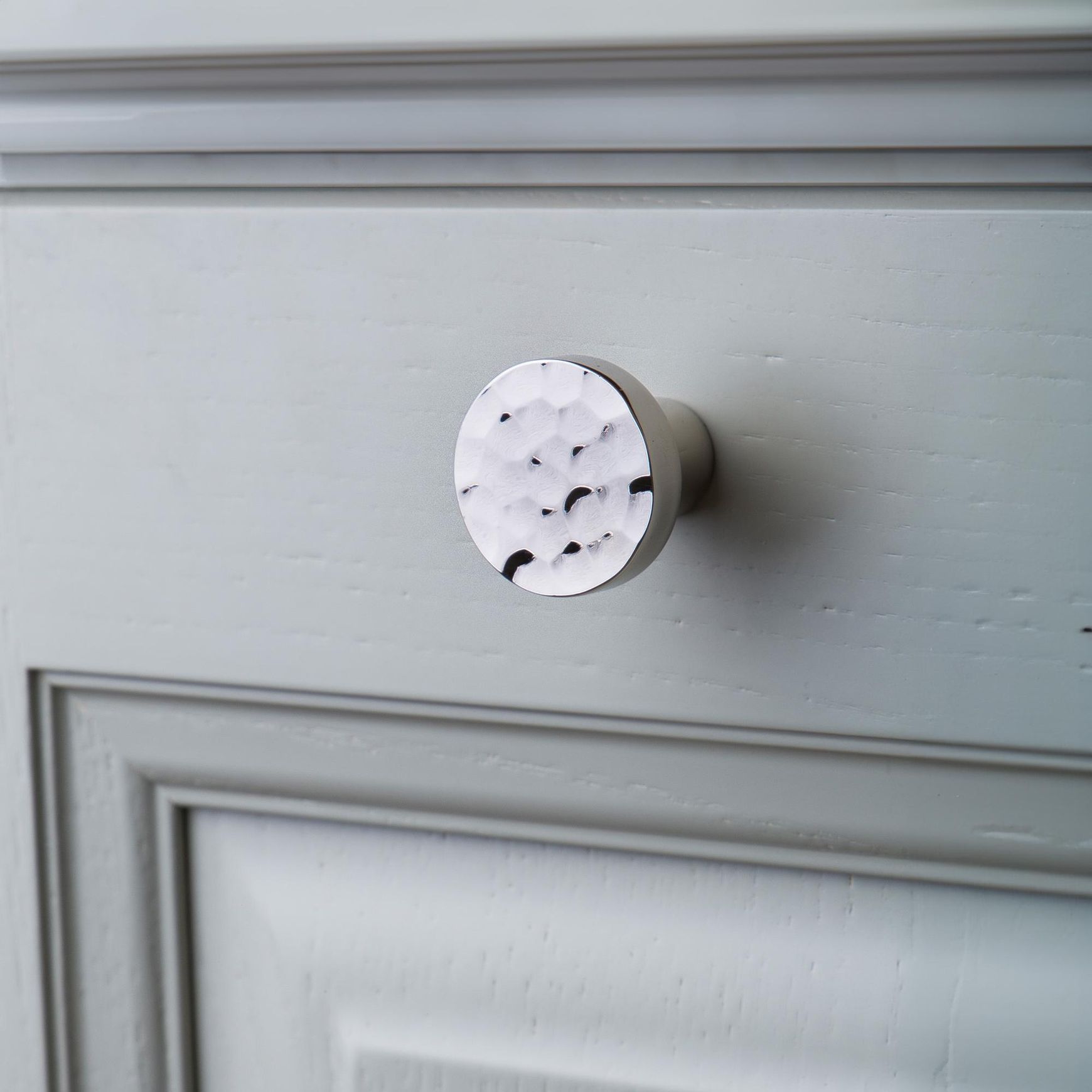 Tarn 35mm Hammered Knob