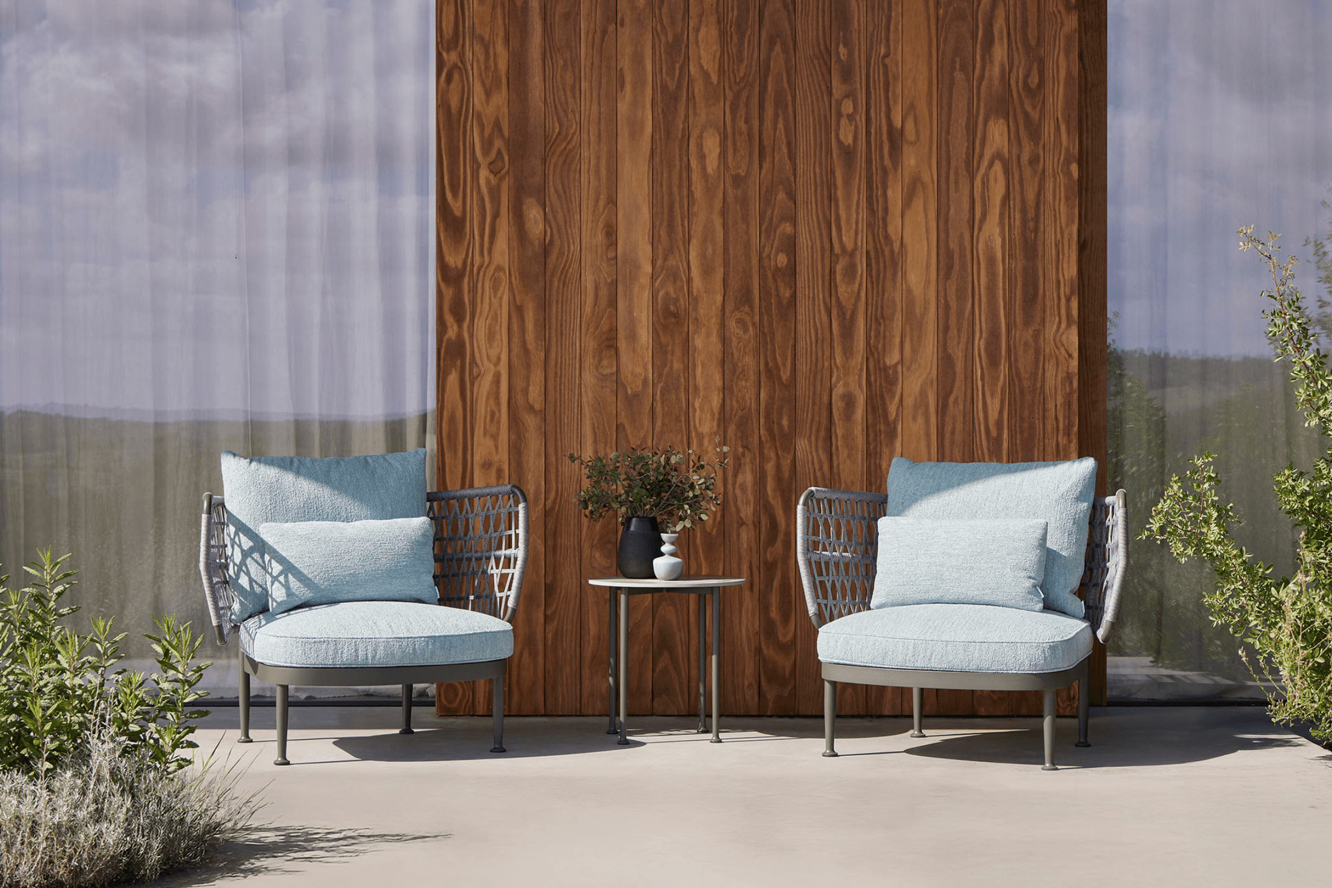 Curio Lounge Chair