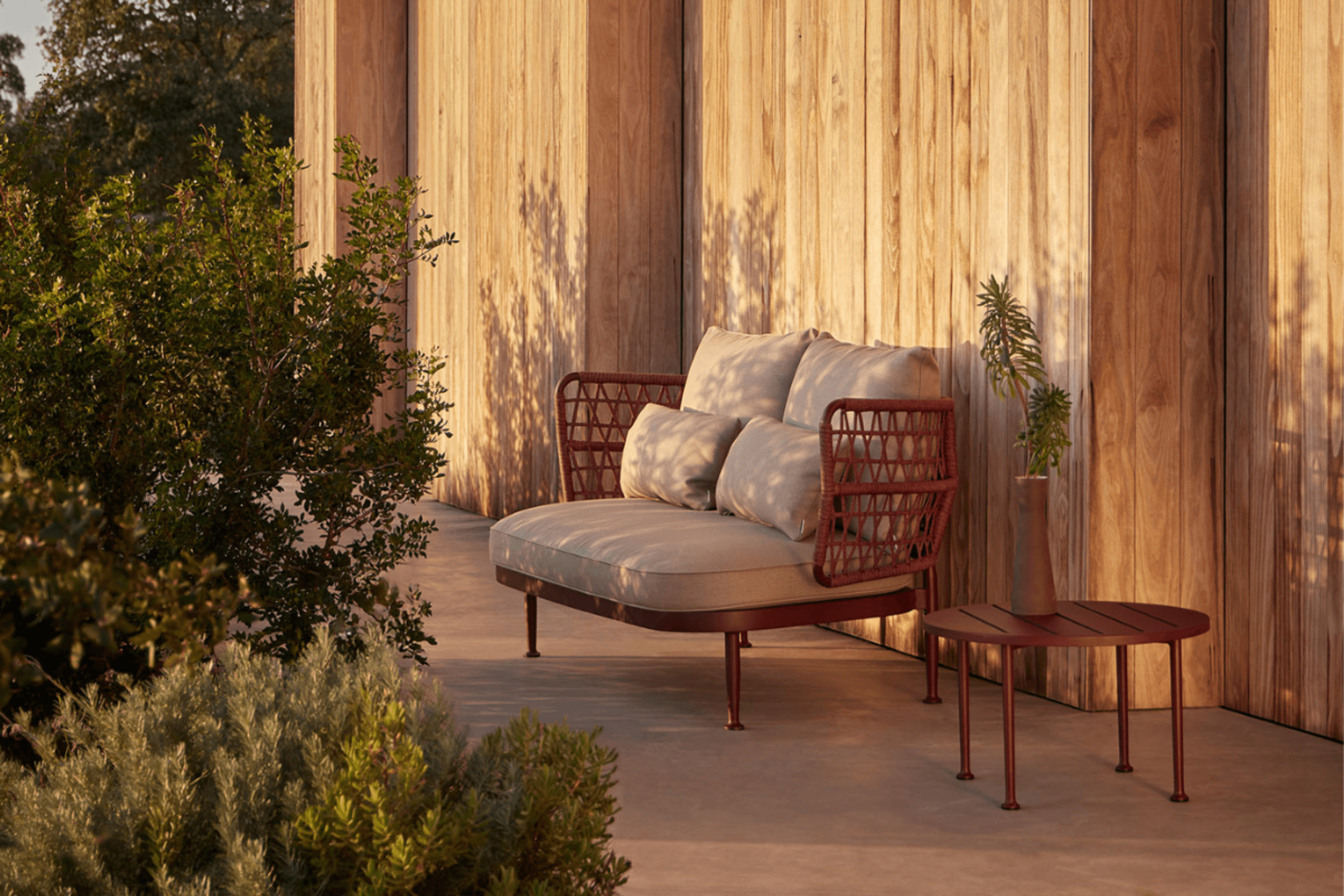 Curio Short Round Coffee Table