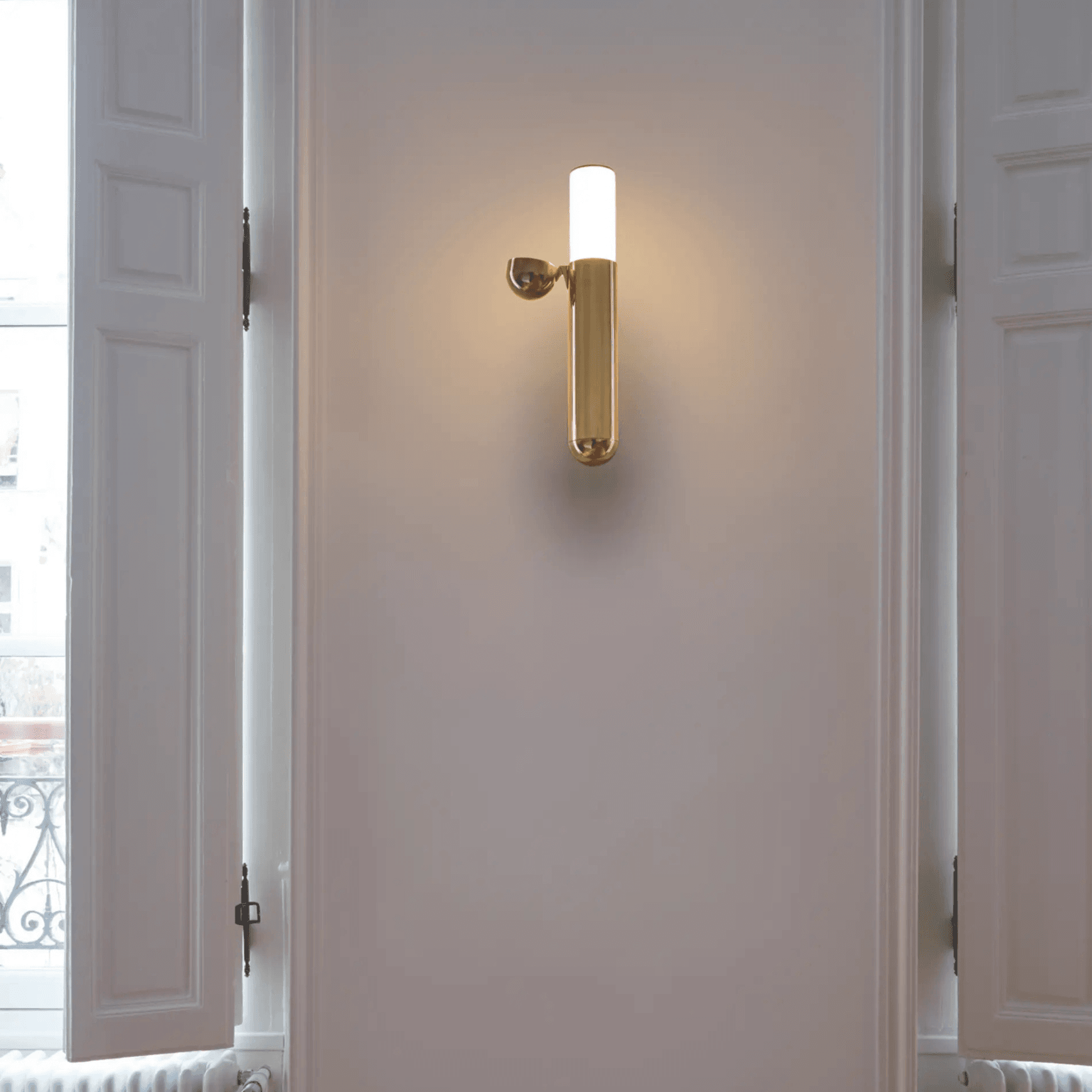 ISP Wall Light
