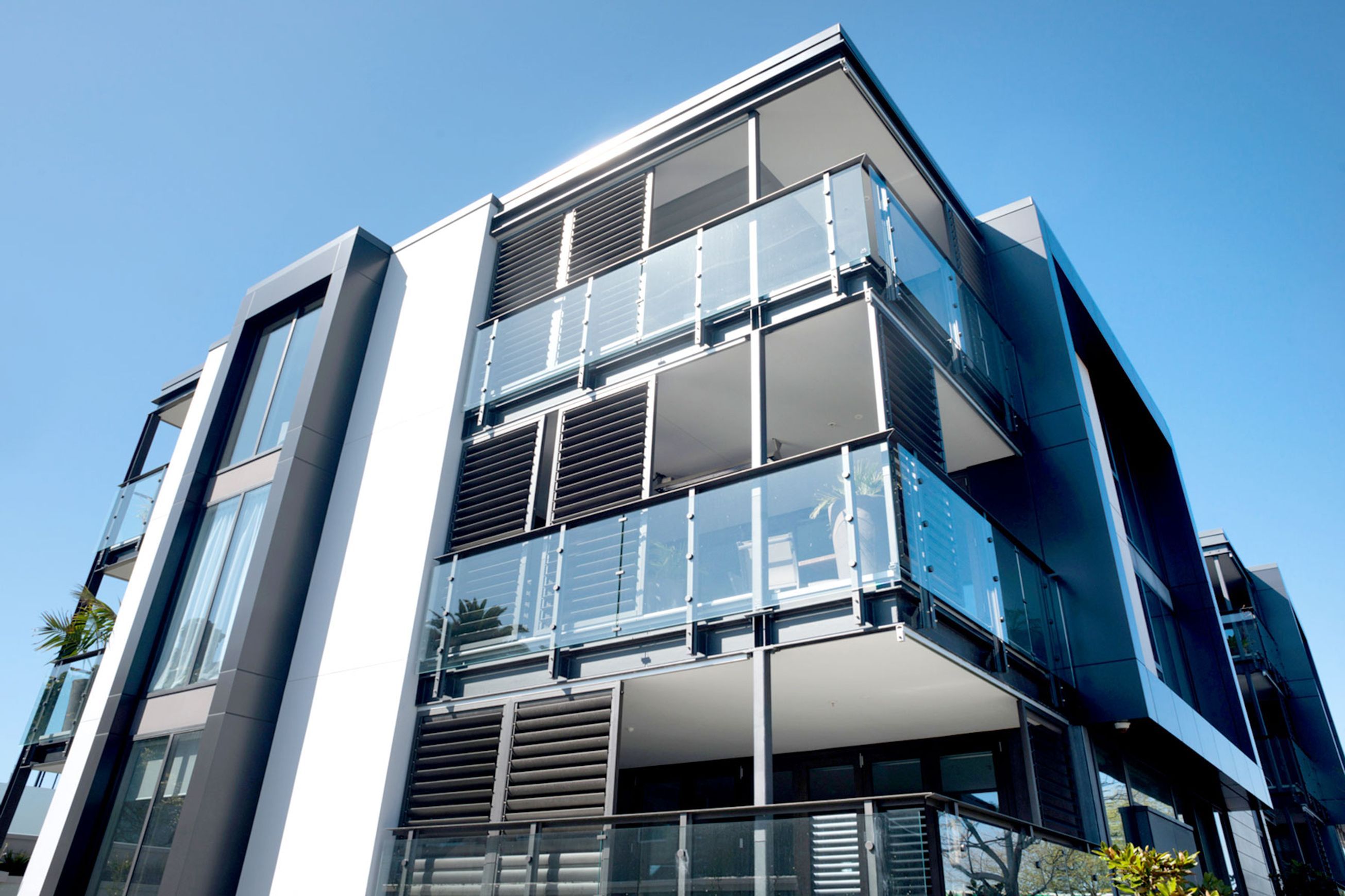 Skyrail DX Glass Infill Series | Glass Balustrades