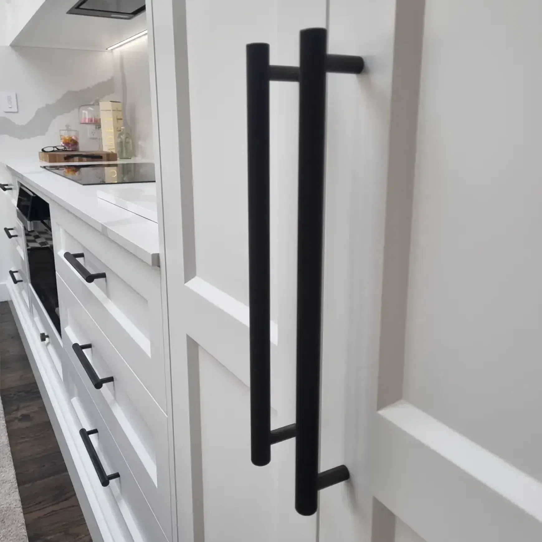 Atelier Pull Bar 700mm - Oil-Rubbed Bronze