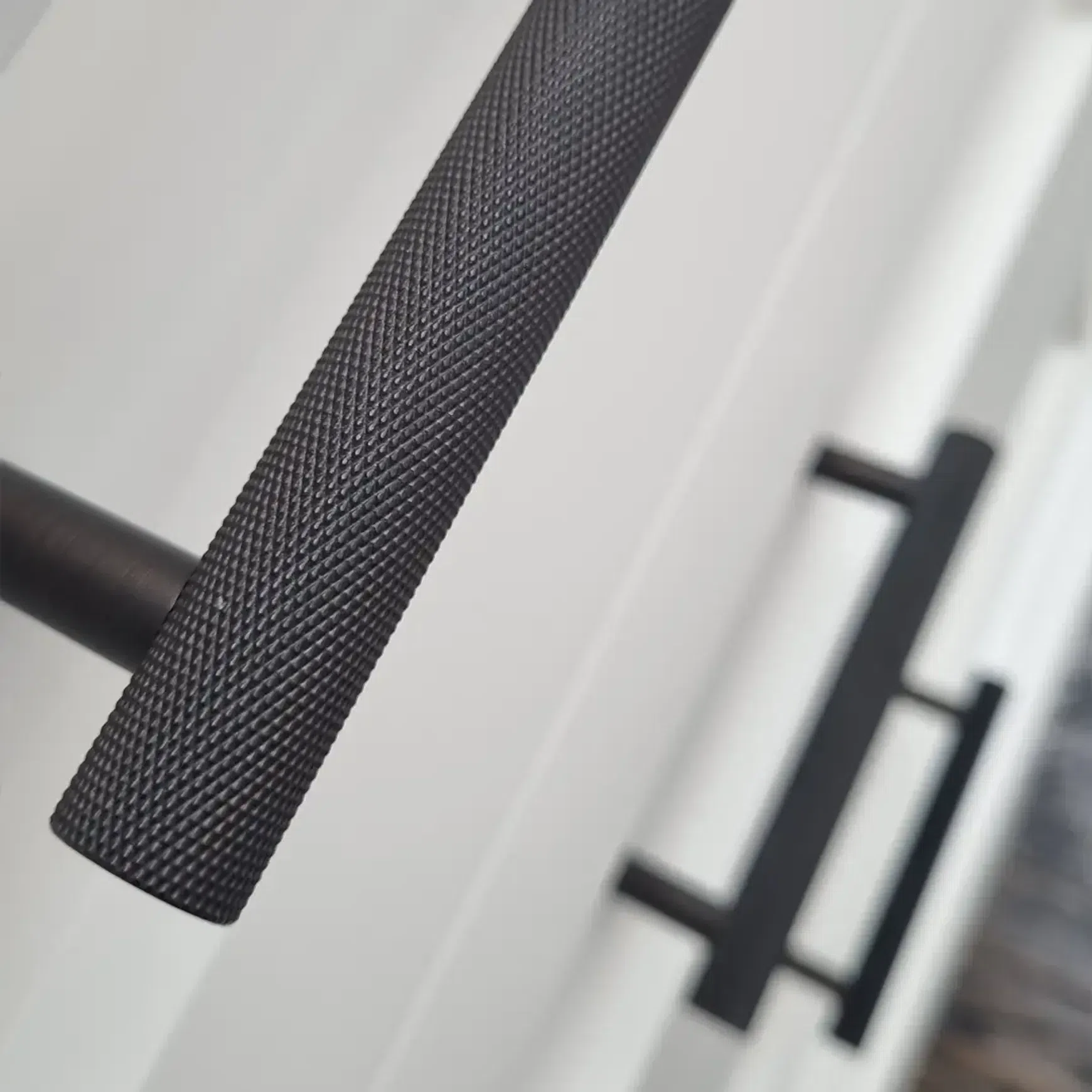 Atelier Pull Bar 700mm - Oil-Rubbed Bronze