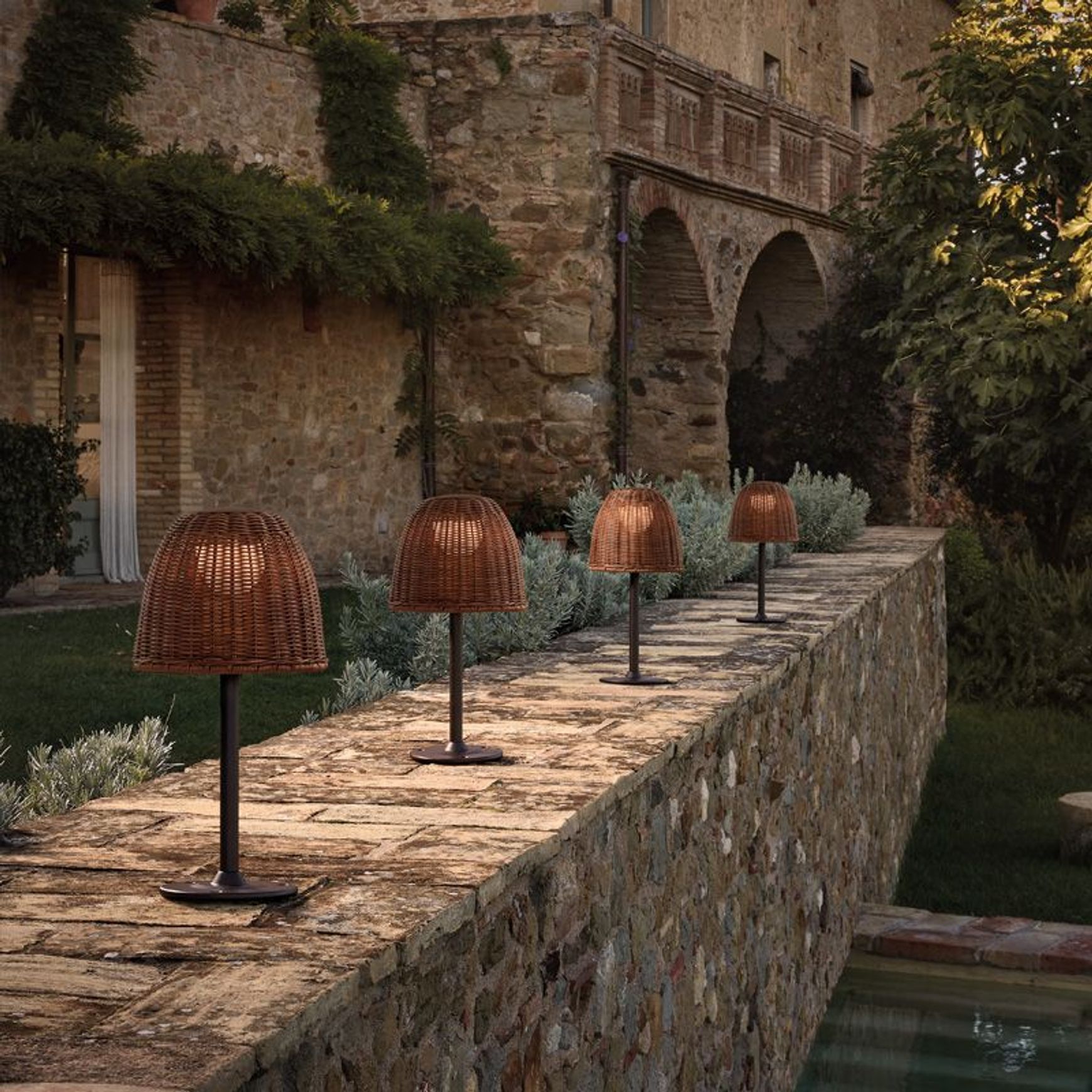 Atticus B/40 Bollard Light
