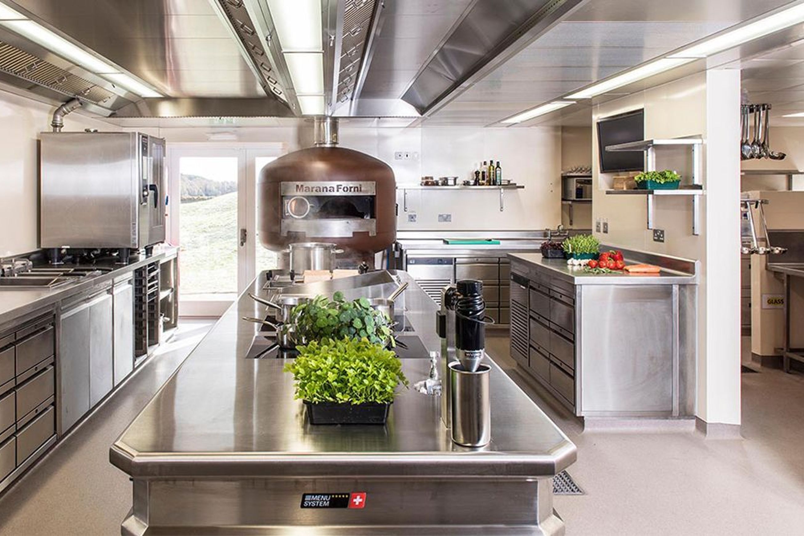 Altro Stronghold™ K30 - R12 Commercial Kitchen Flooring