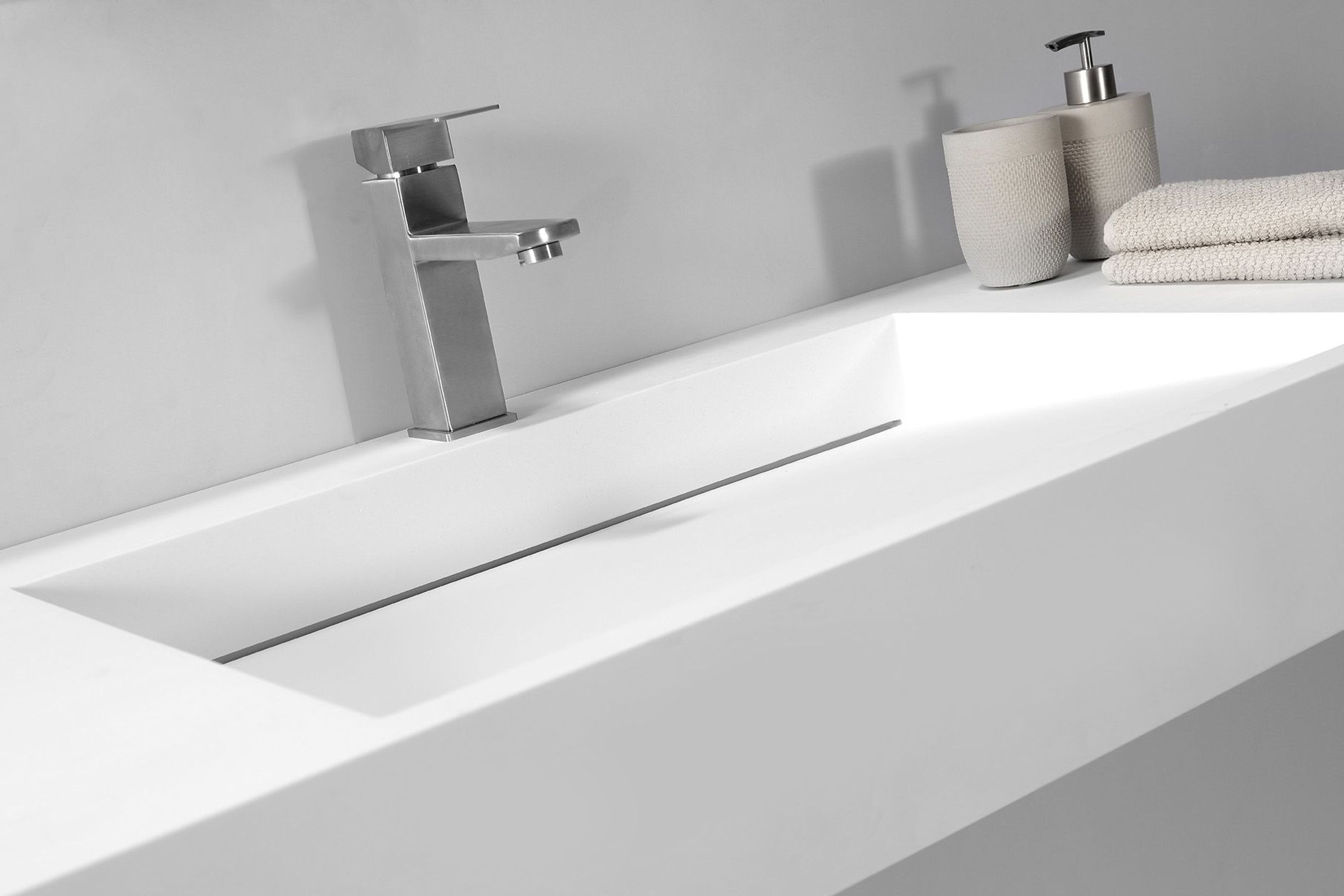 Ramp Basin 1219mm Wall Hung B6048