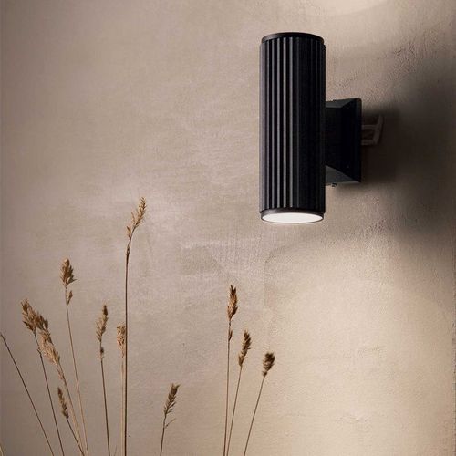 Base Outdoor Wall Light