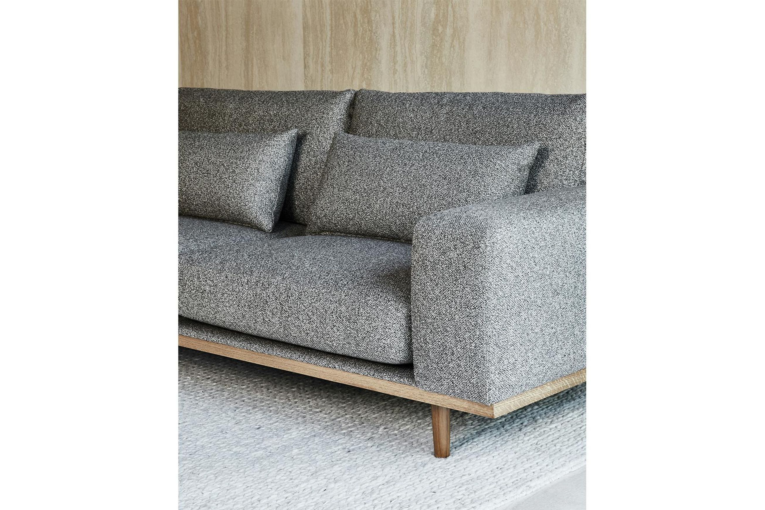 Bella Sofa