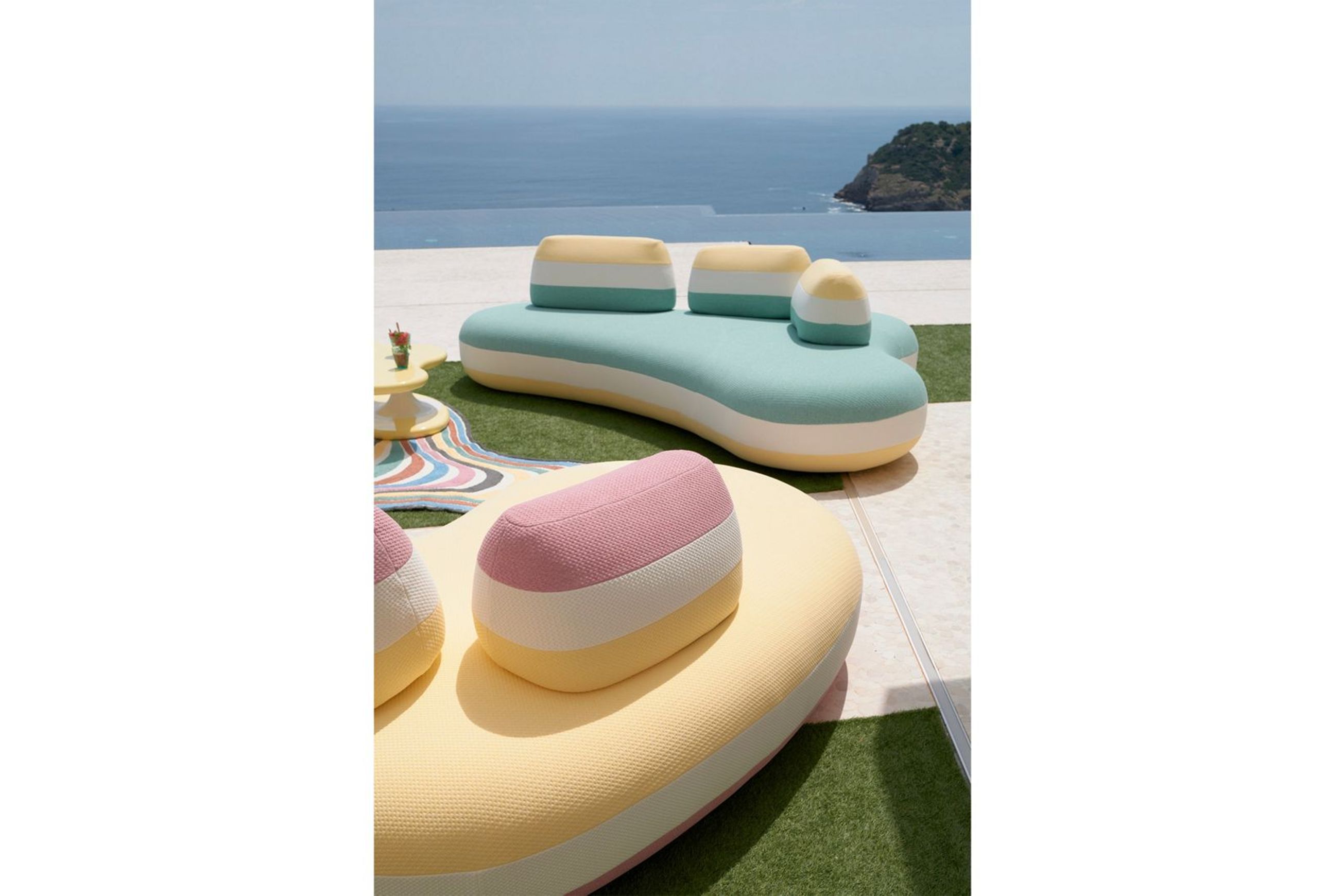 Bombom Outdoor Sofa