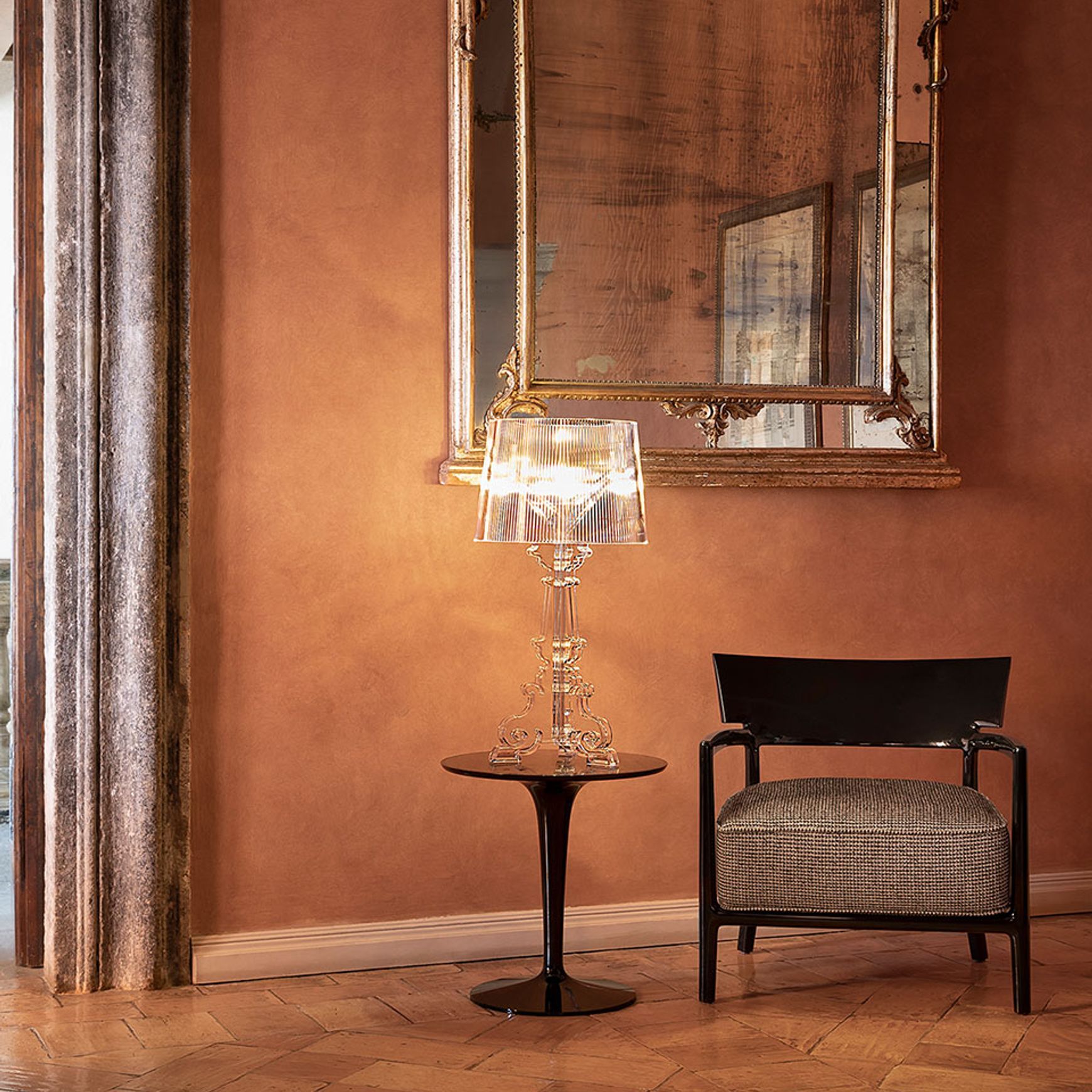 Bourgie Table Lamp