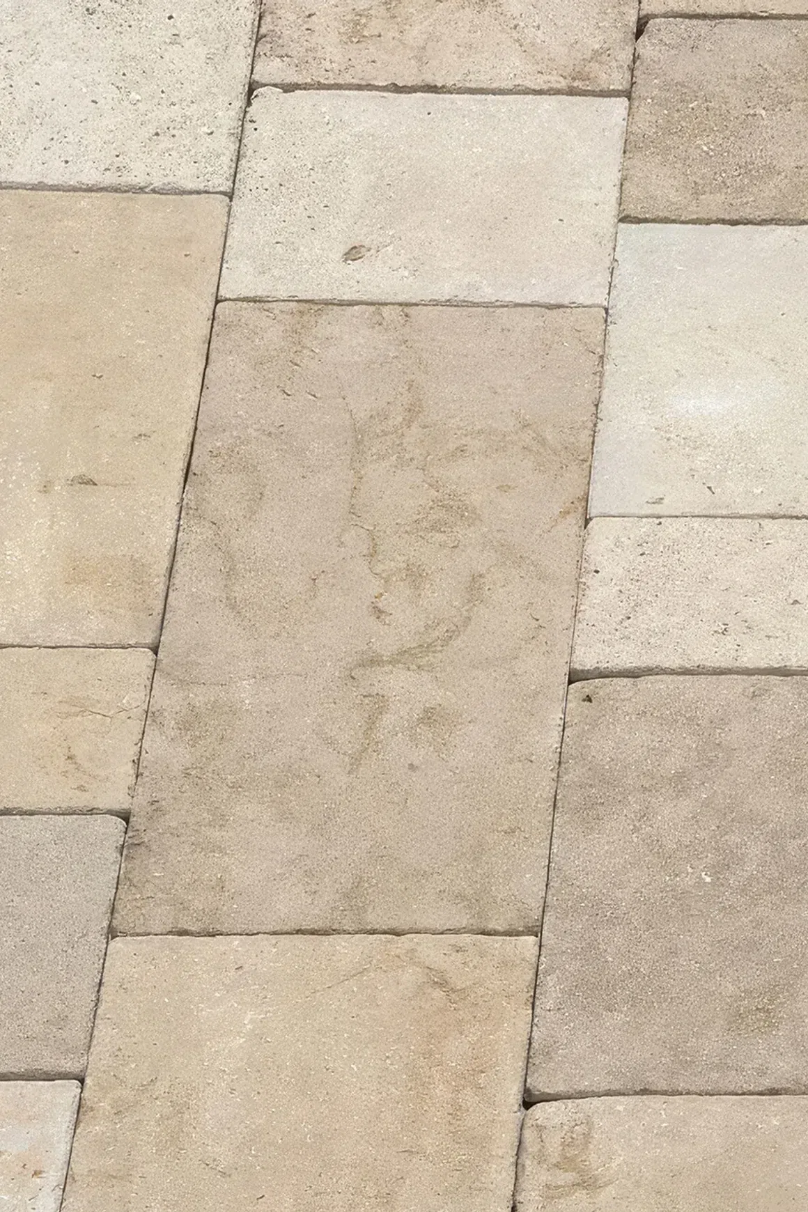 Castle Beige Limestone Tiles