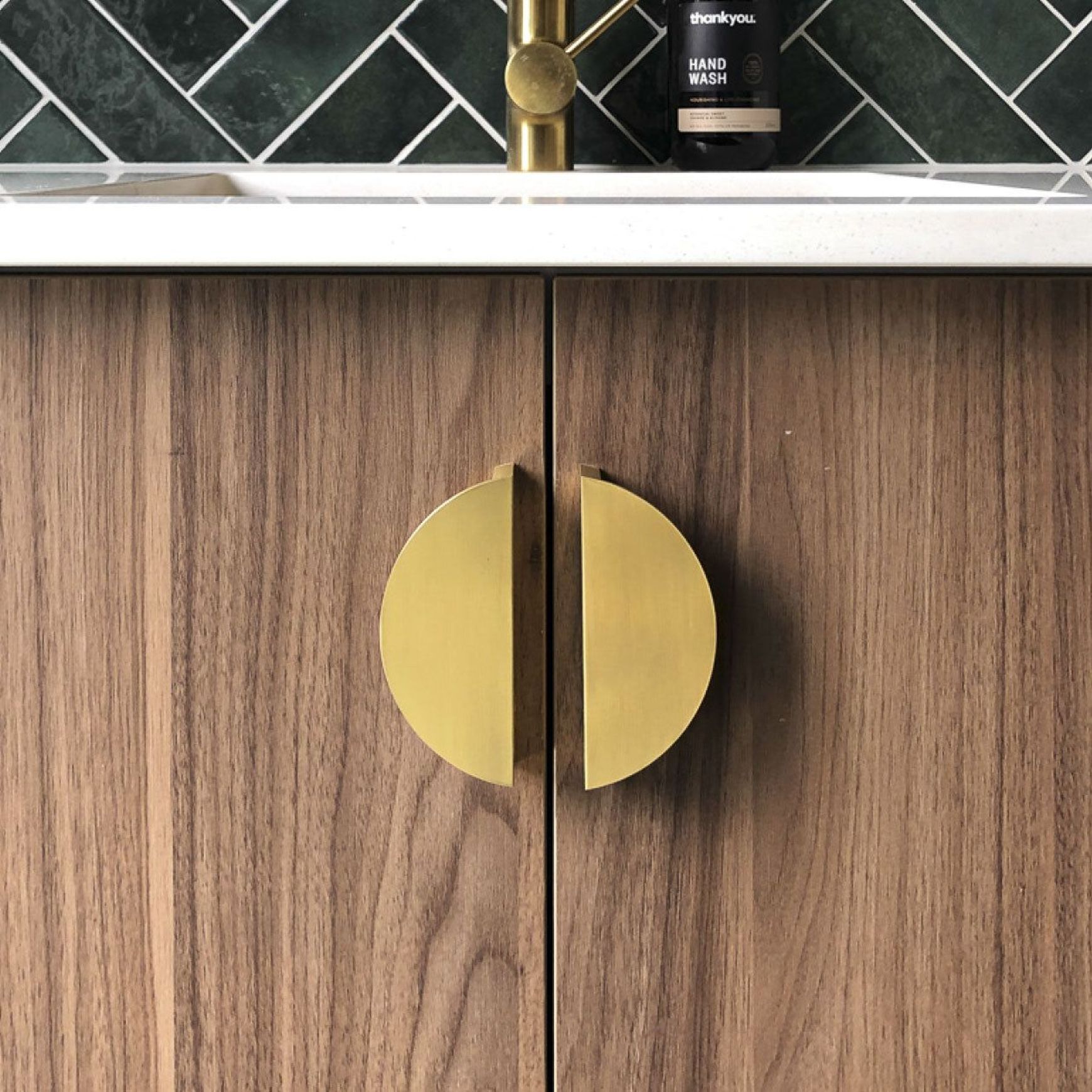 Circ Semi Circle Pull Handle