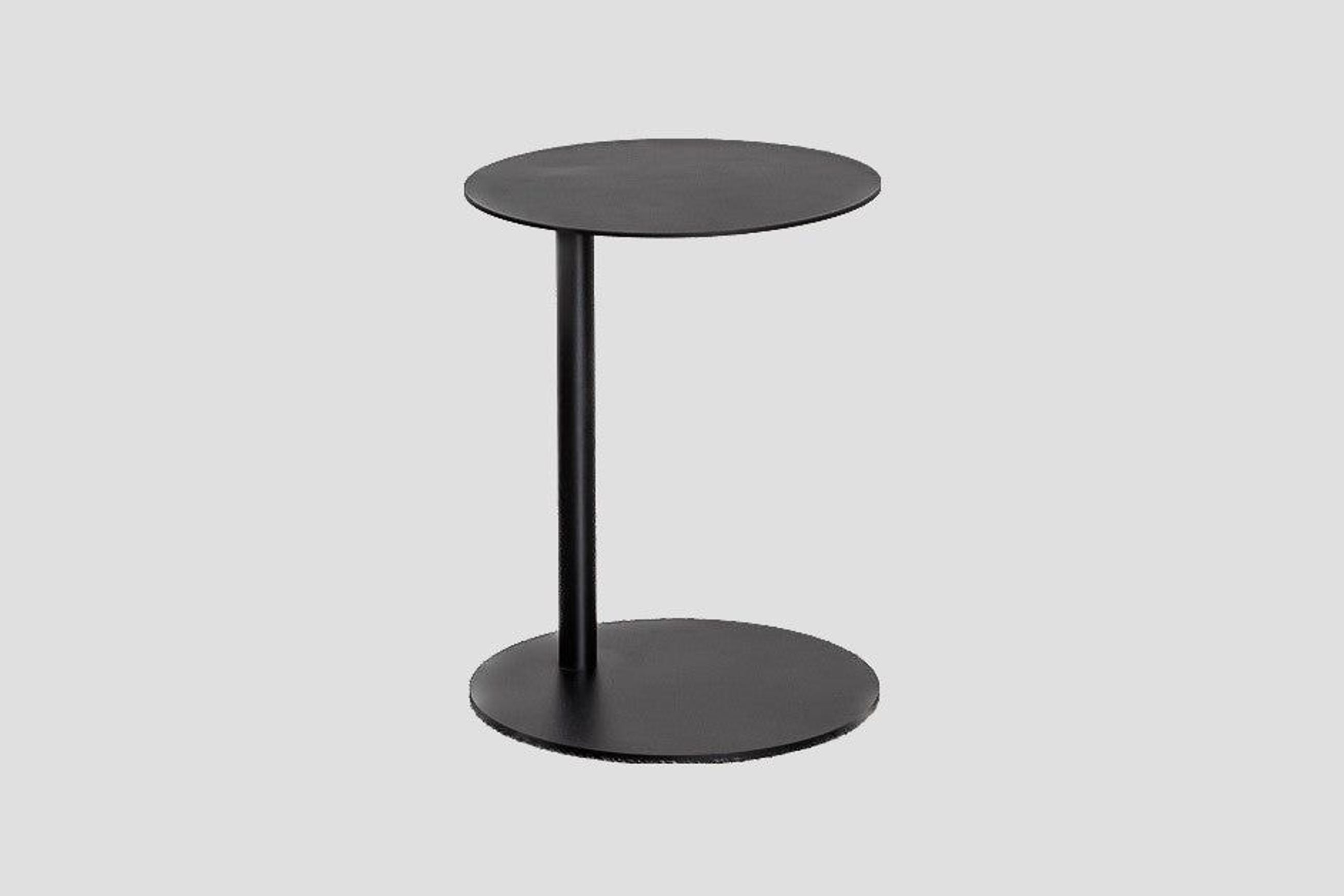 CIRCULAR ALUMINIUM SIDE TABLE