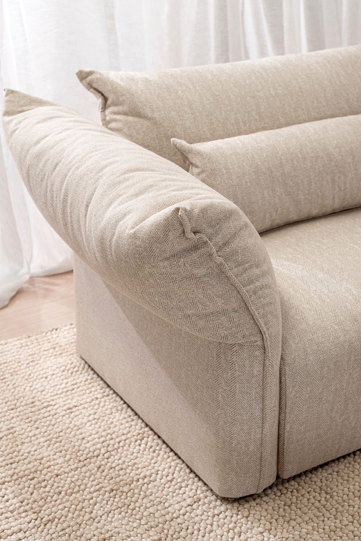 Comodo Sofa | Oat