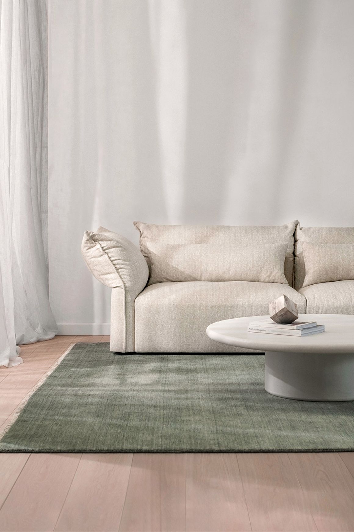 Comodo Sofa | Oat