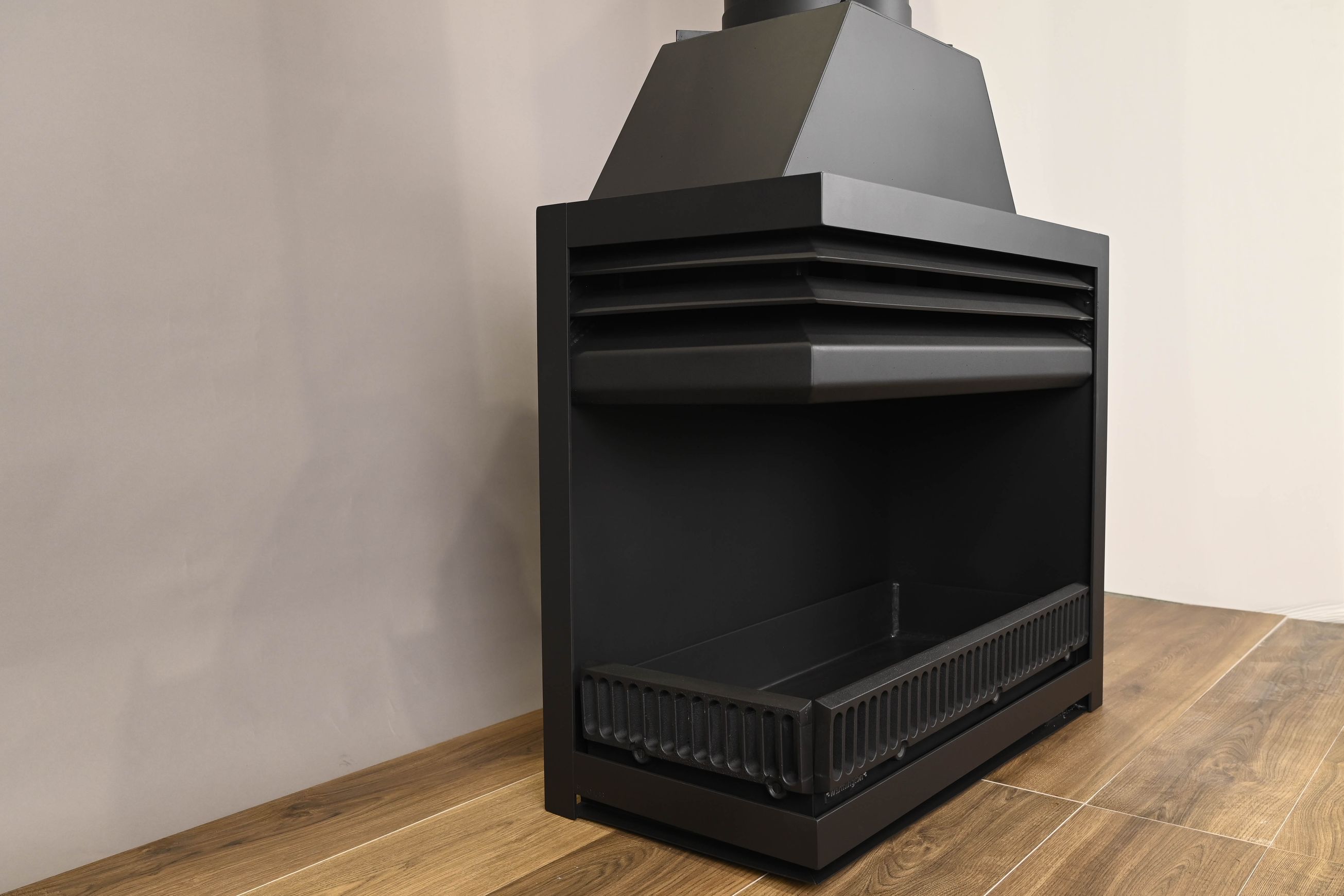 Warmington | Indoor Wood Corner Fireplace