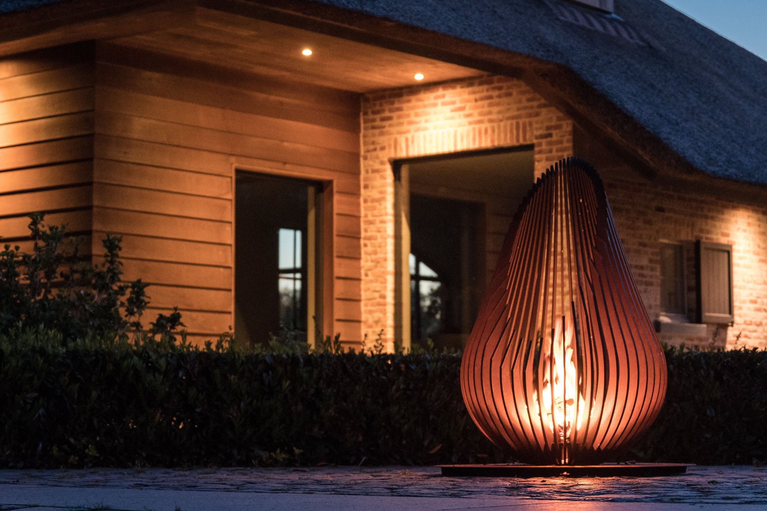 Dewdrop Outdoor Fire Sculpture