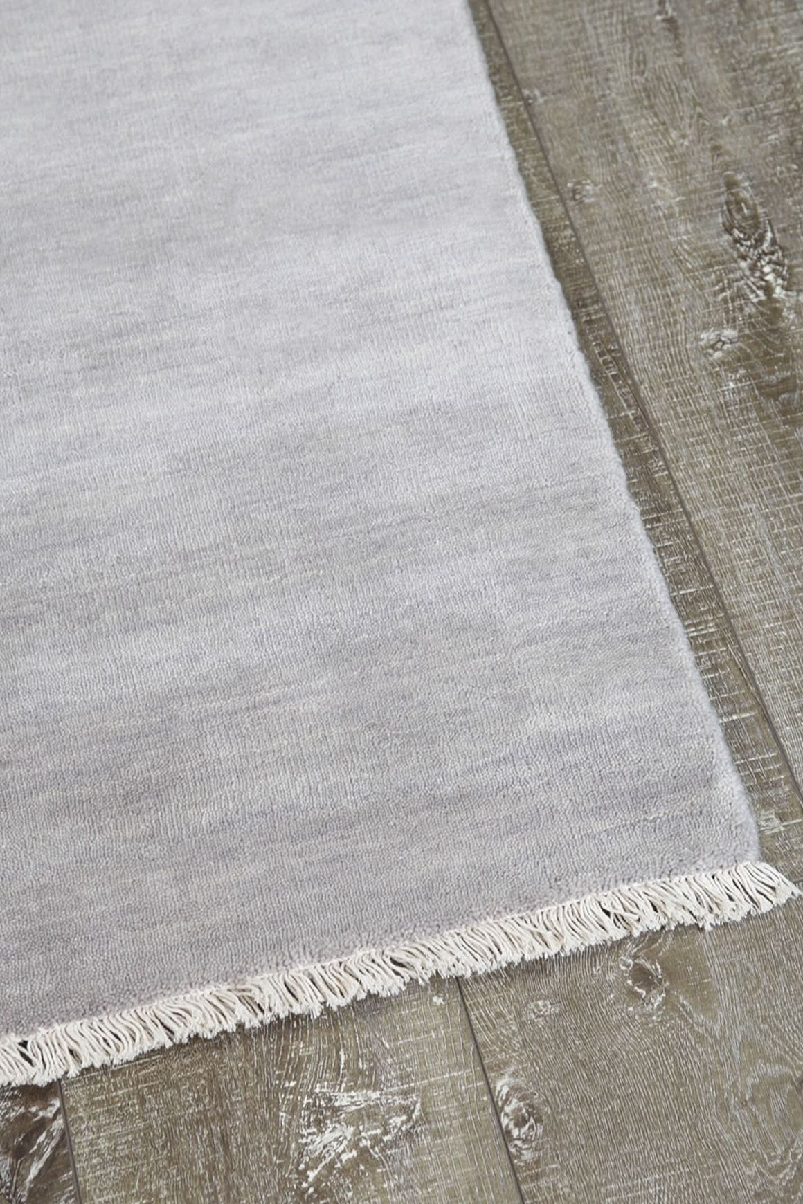 Diva Rug | Moonstone