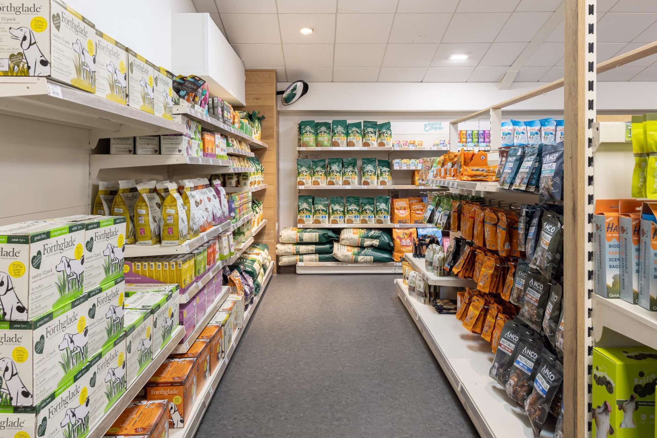 Altro Illustra™ - R10 Safety Flooring