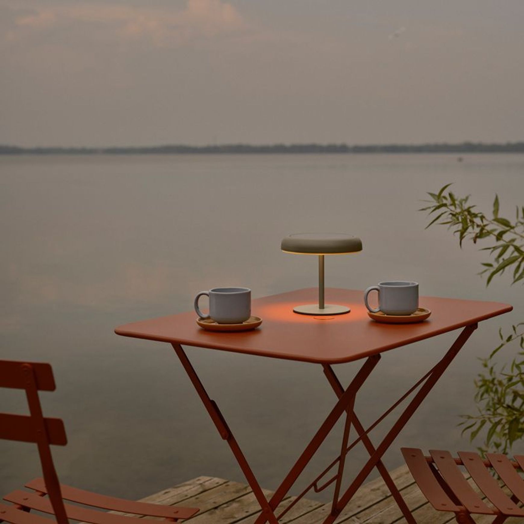 Elmer Solar Table Lamp