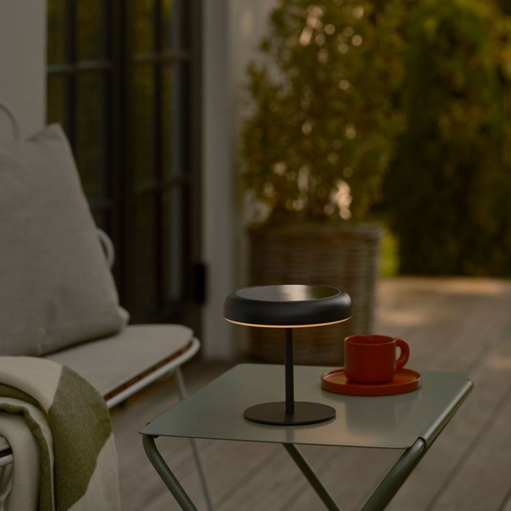Elmer Solar Table Lamp