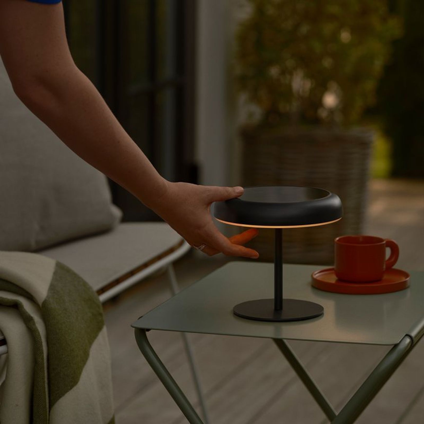 Elmer Solar Table Lamp