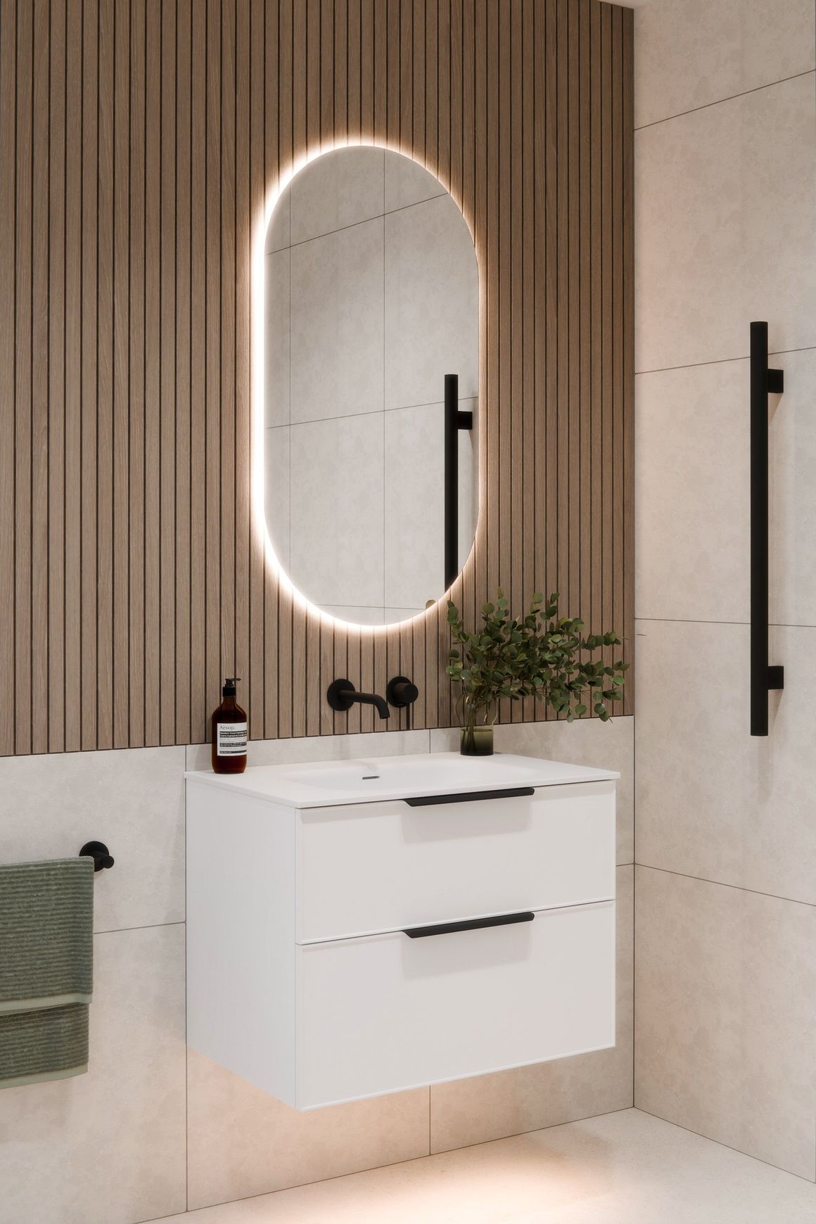 Euro Oval 550 LED Mirror