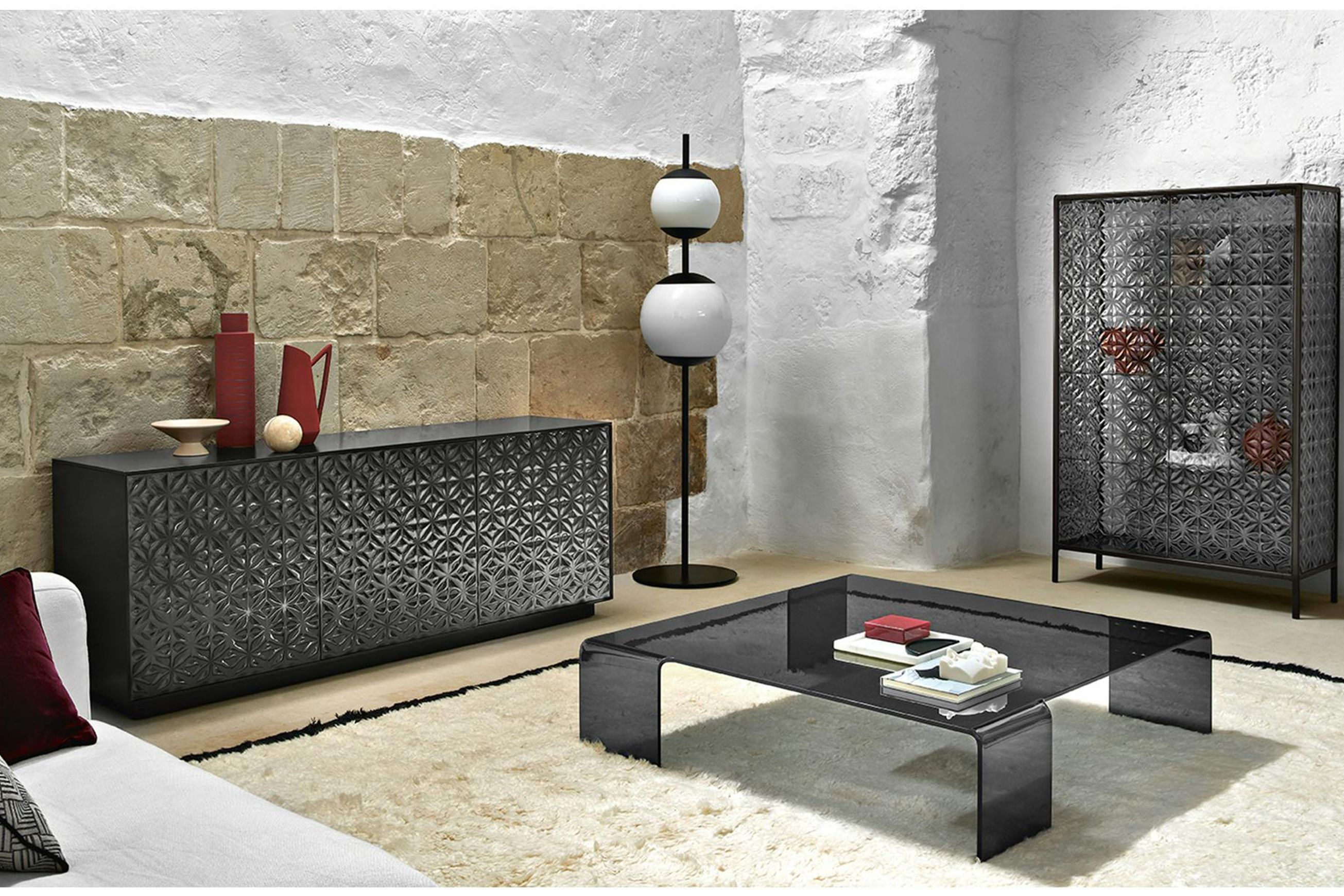Echo Cabinet