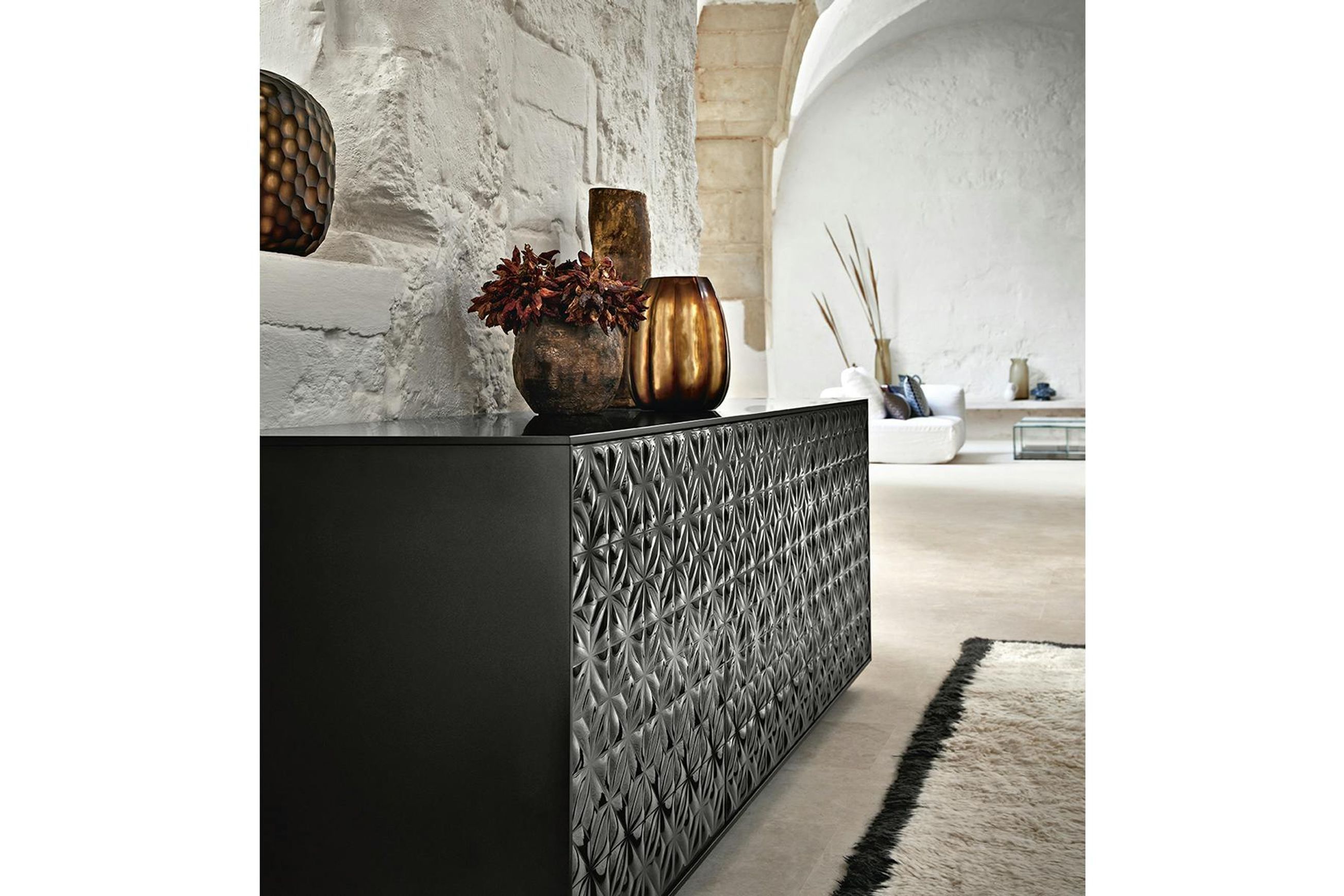 Echo Cabinet