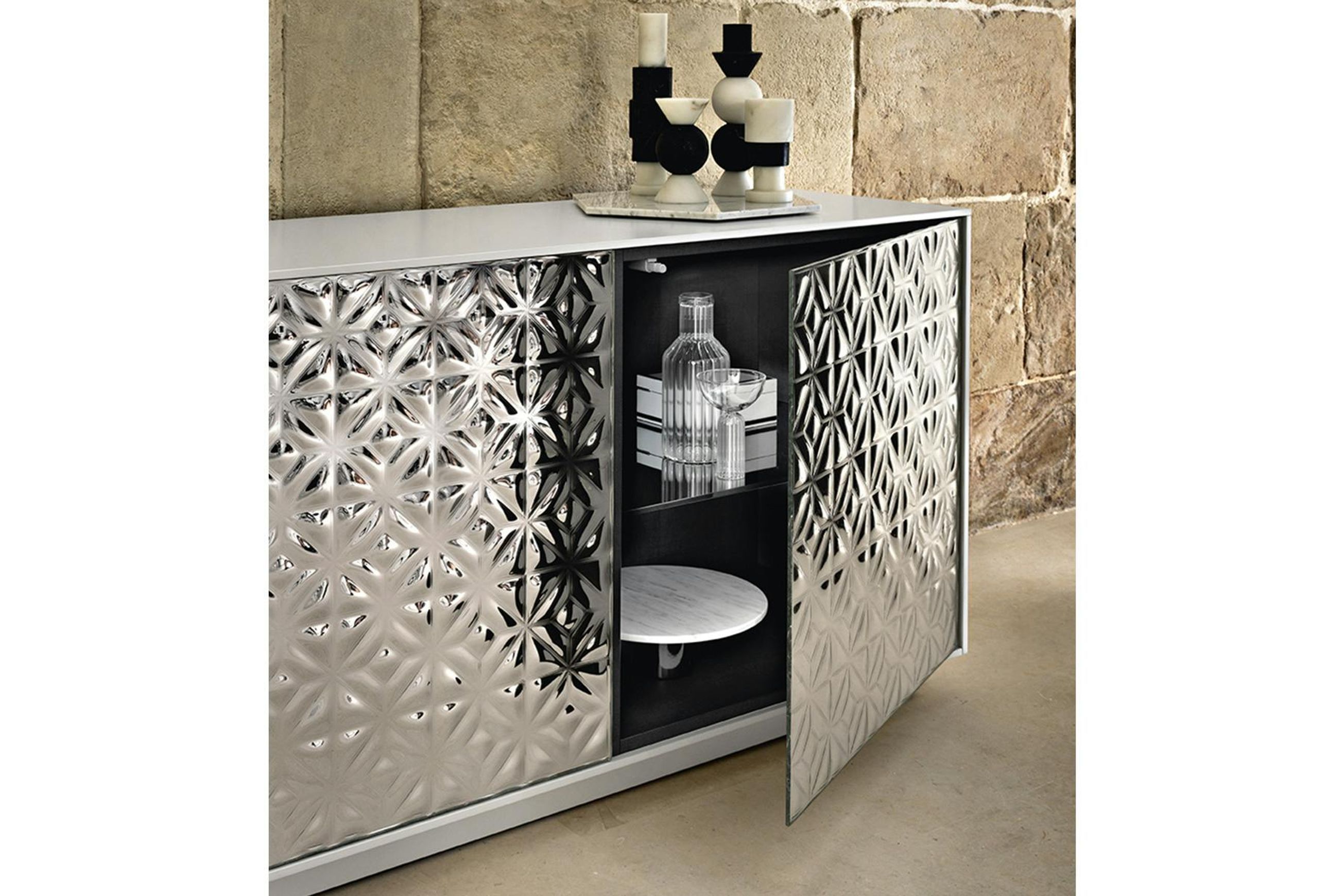 Echo Cabinet