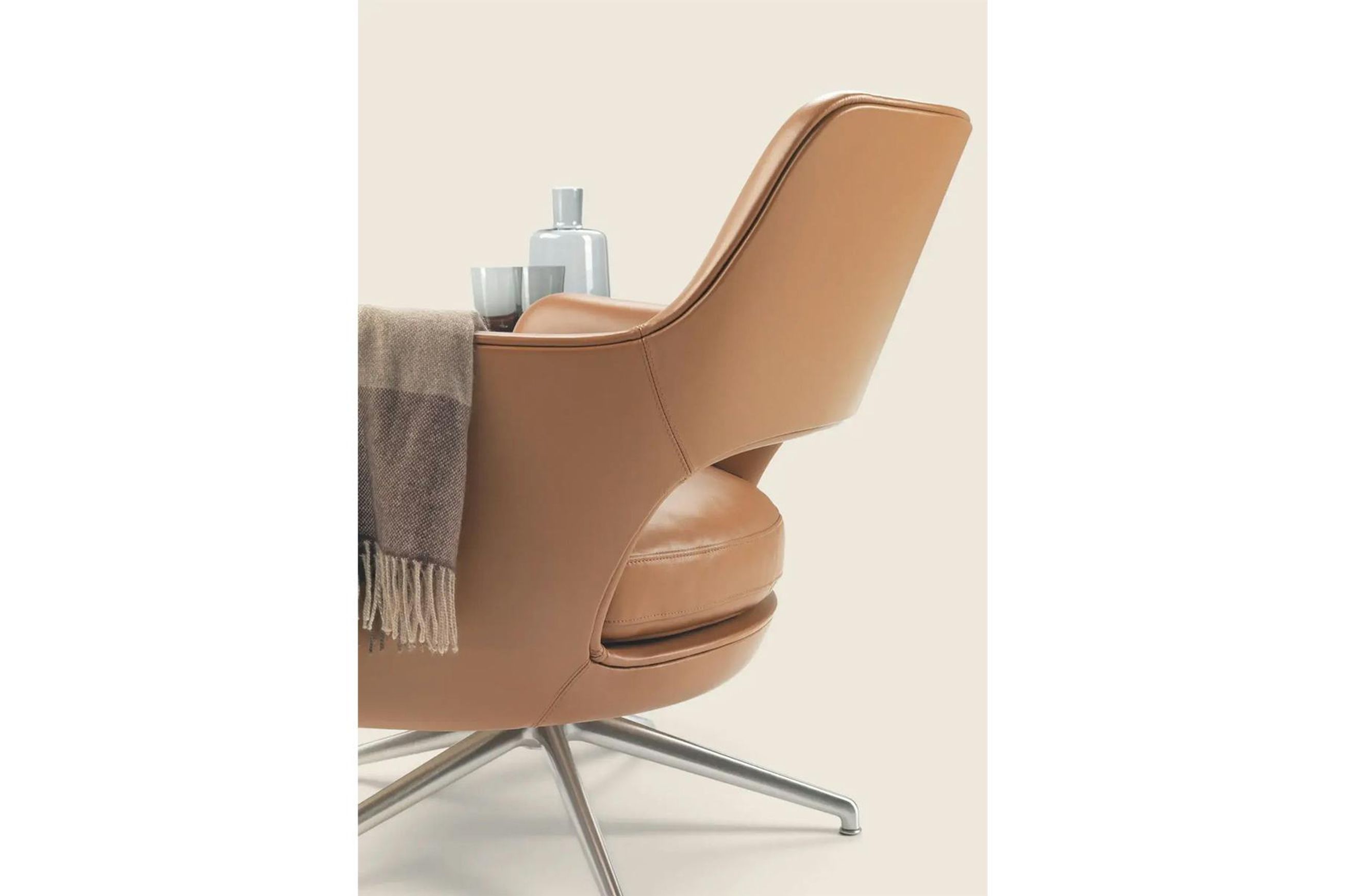 Eliseo Armchair By Flexform