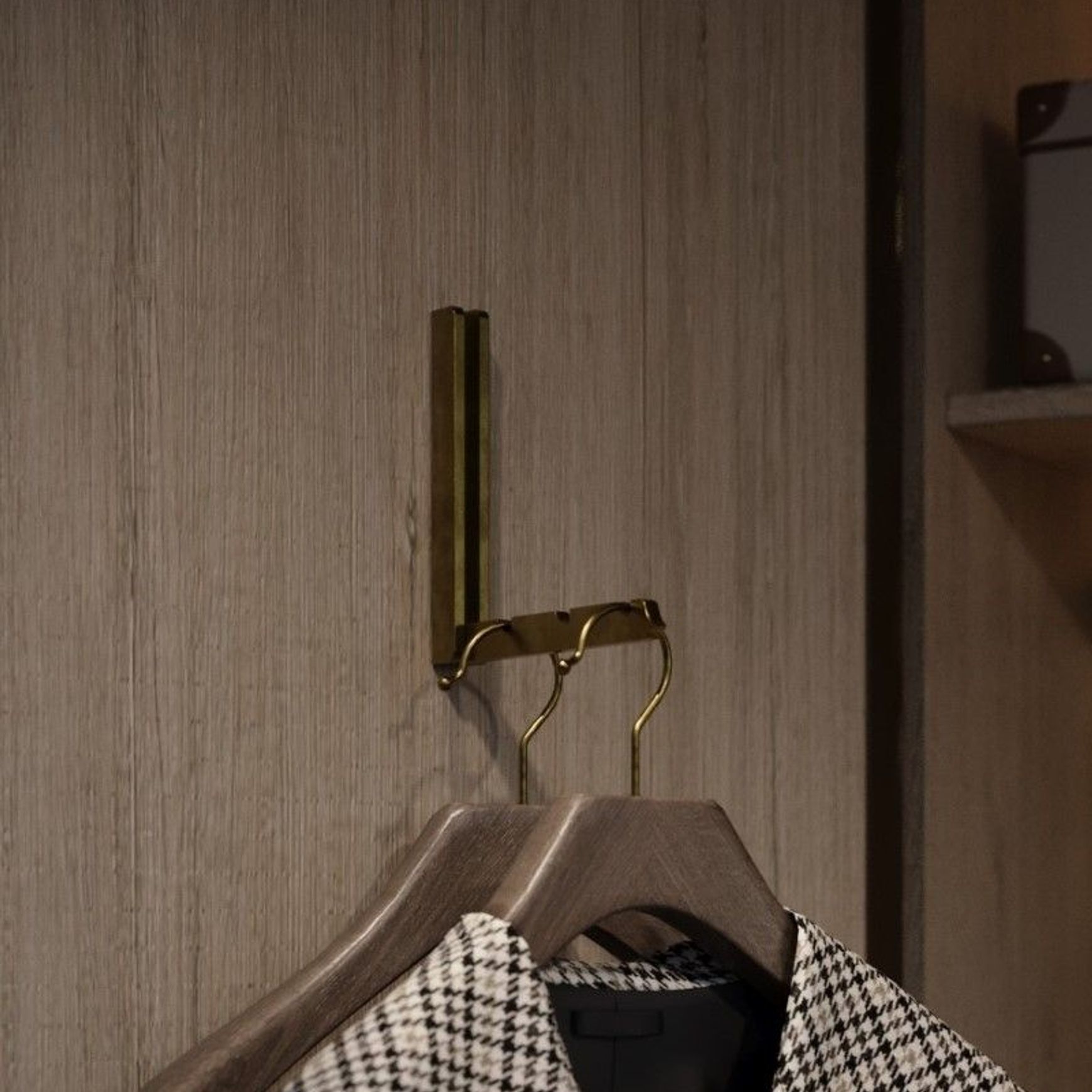 Joseph Giles - Folding Garment Rail