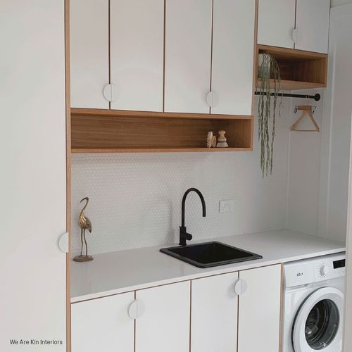 Ferrara Semi Circle Lip Pull Handle