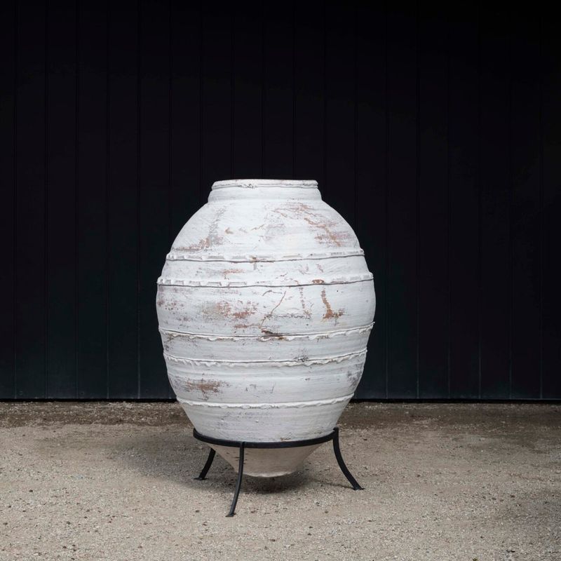 Turkish Stand Curved Leg