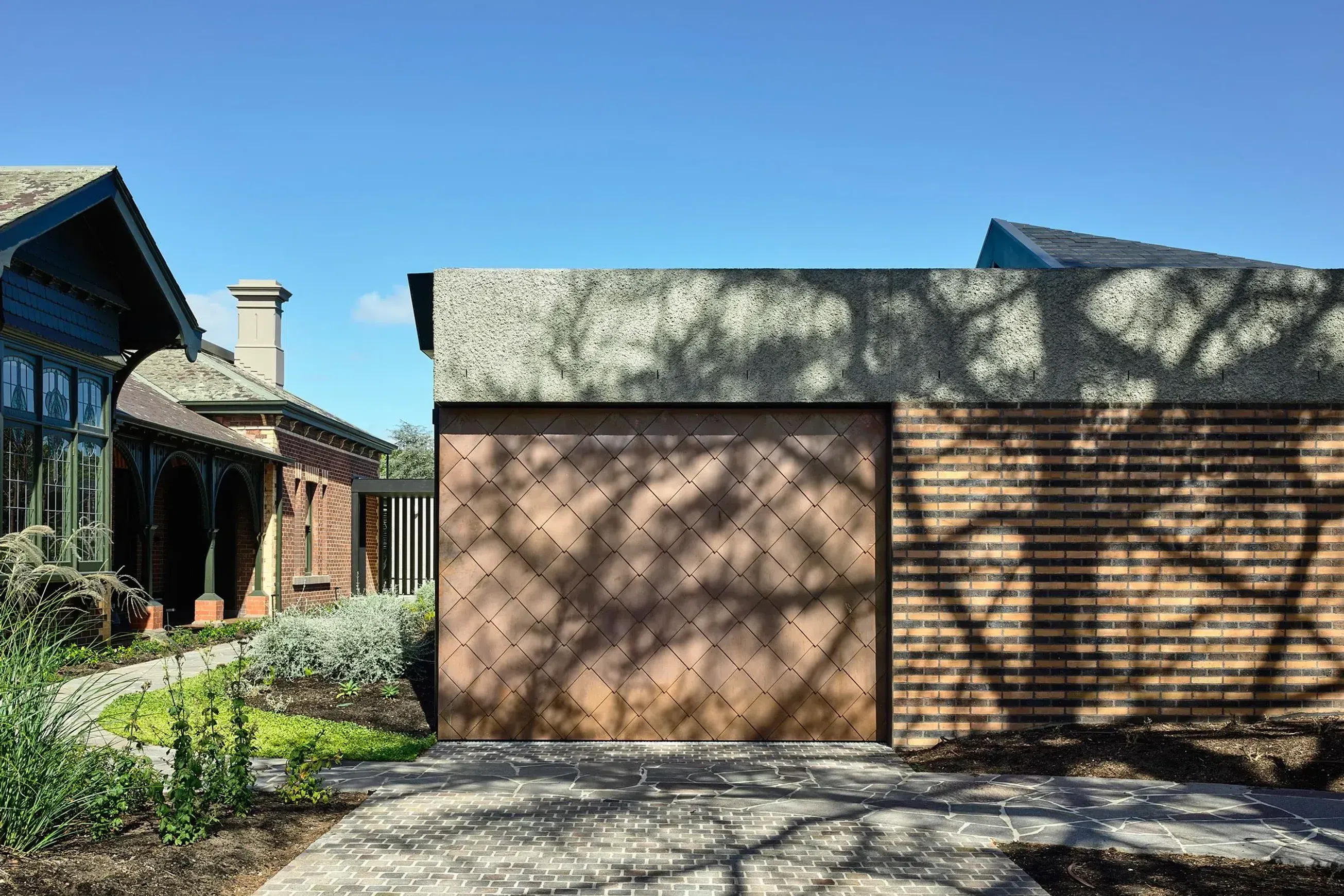 Premium Bluestone Crazy Paving