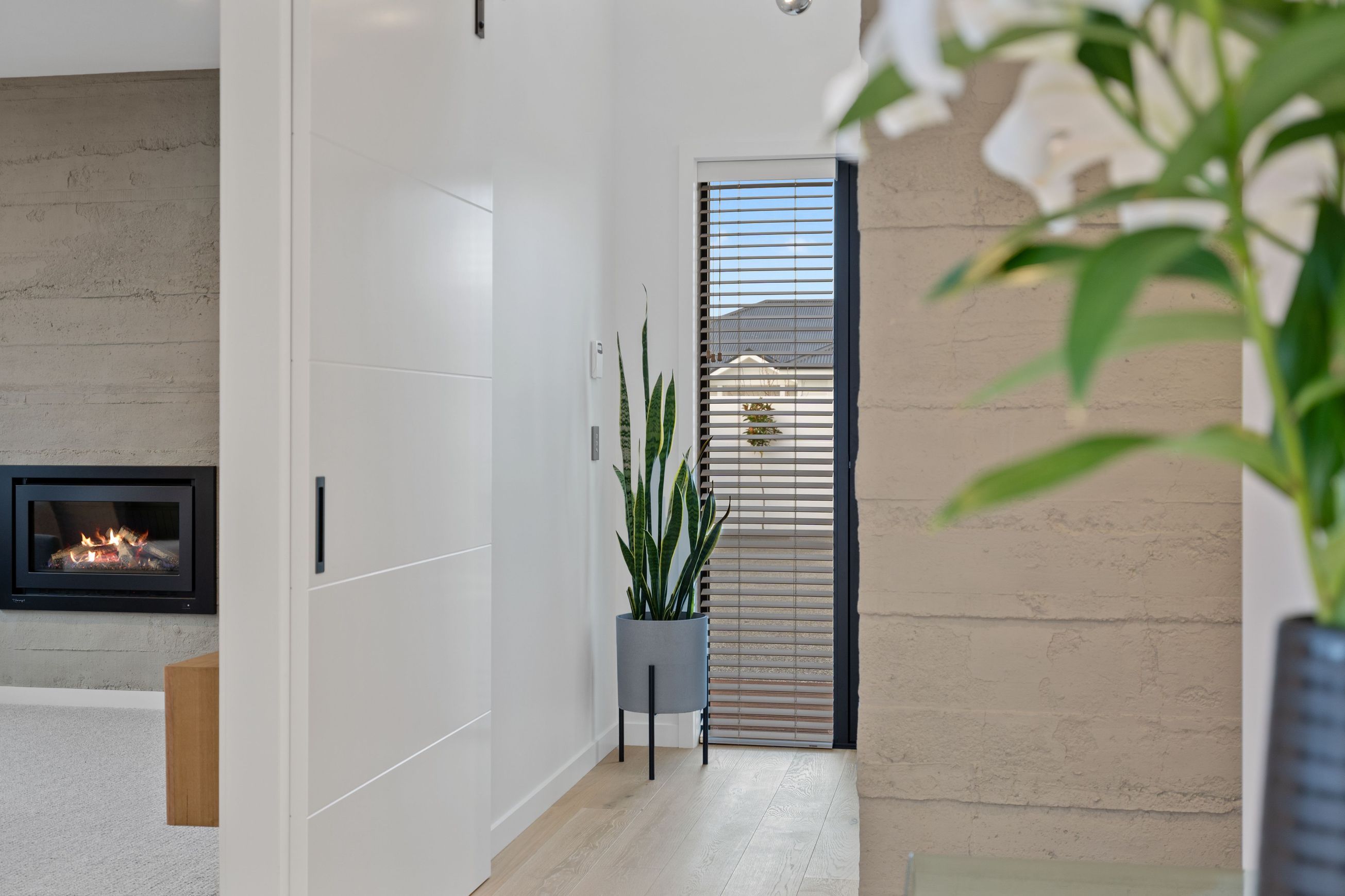Roughcast Concrete Panels by Muros | Aged Formwork Look