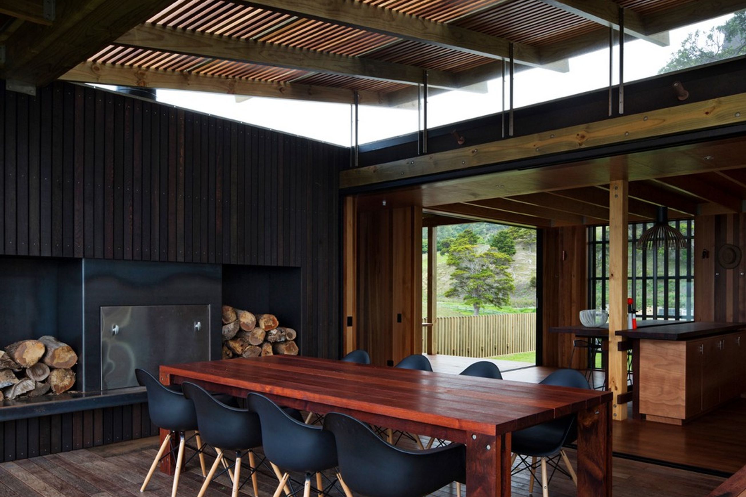 Warmington | Outdoor Wood Nouveau BBQ