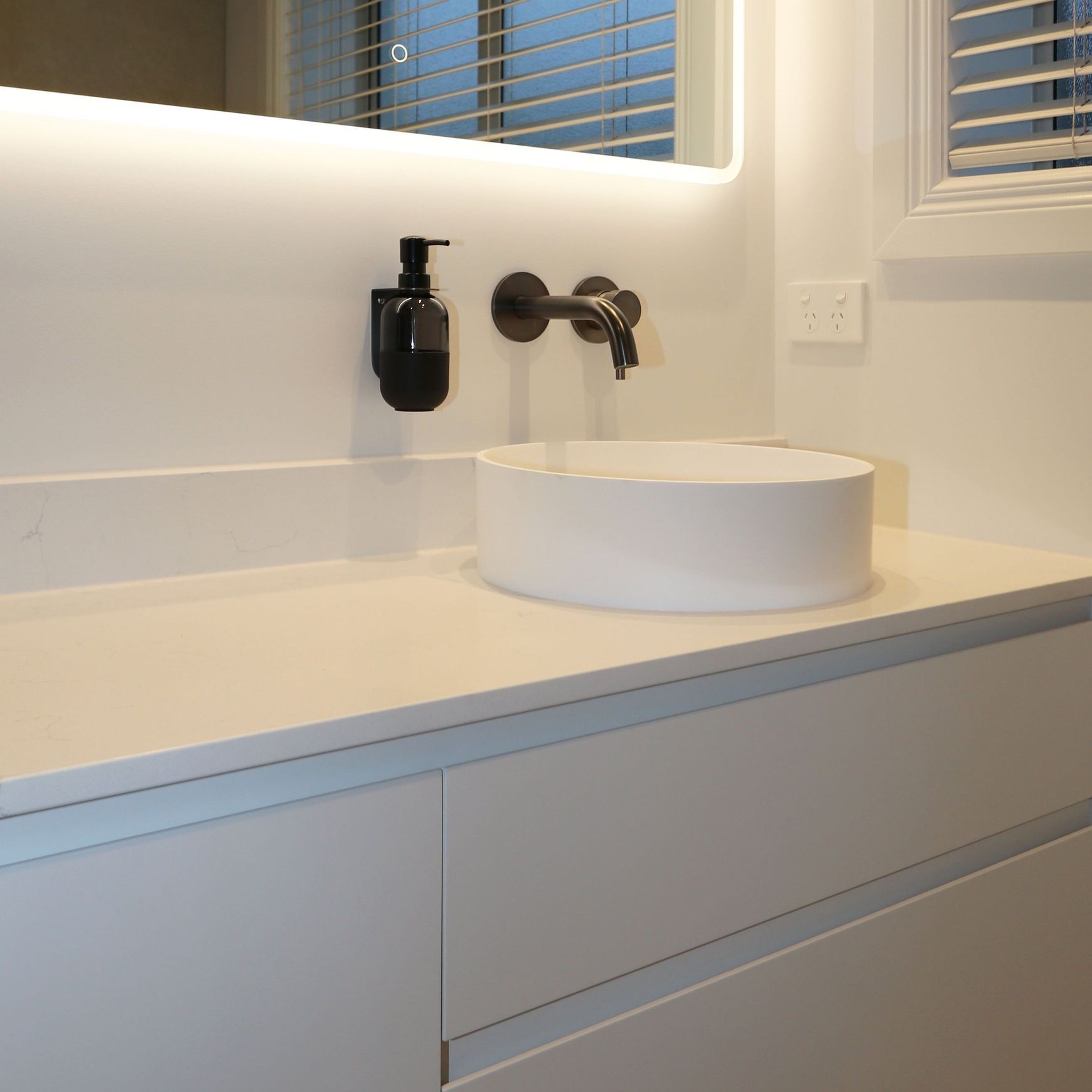 CODE HALO VILLASTONE BASIN RANGE