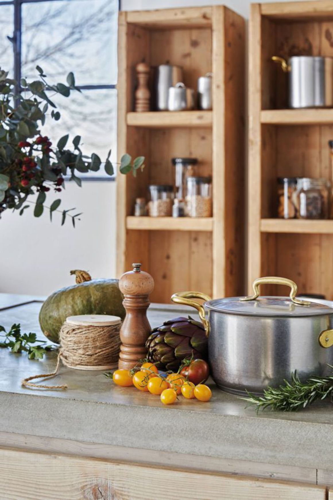 1965 Vintage Cookware Set