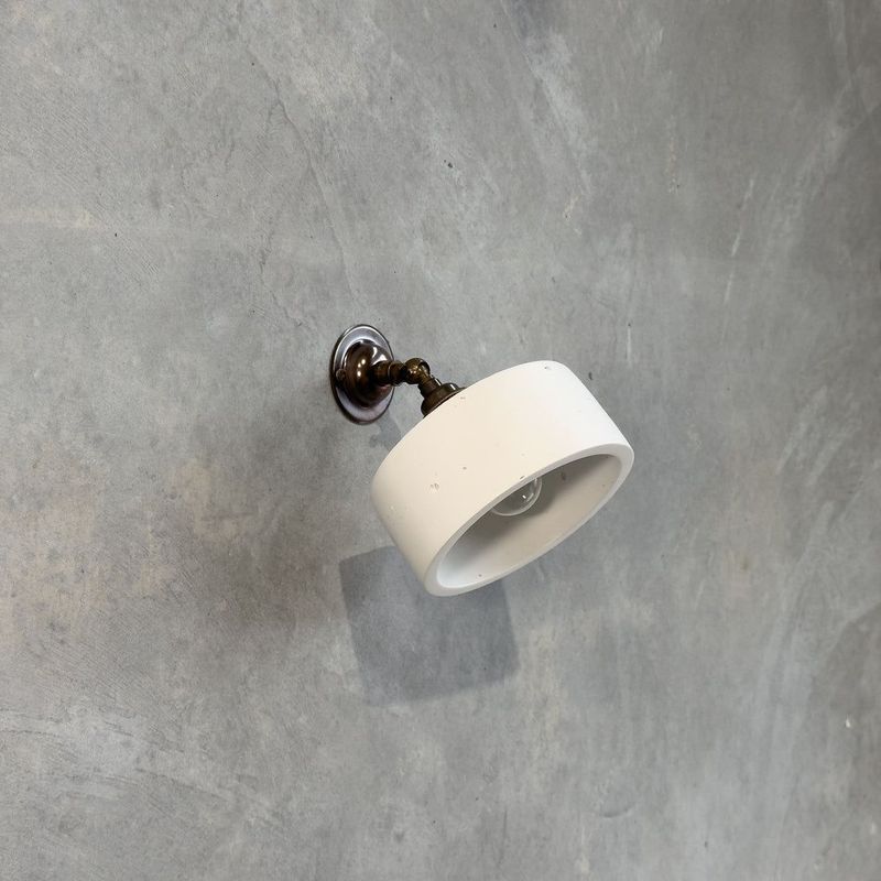 Dorea Wall Light with Knuckle
