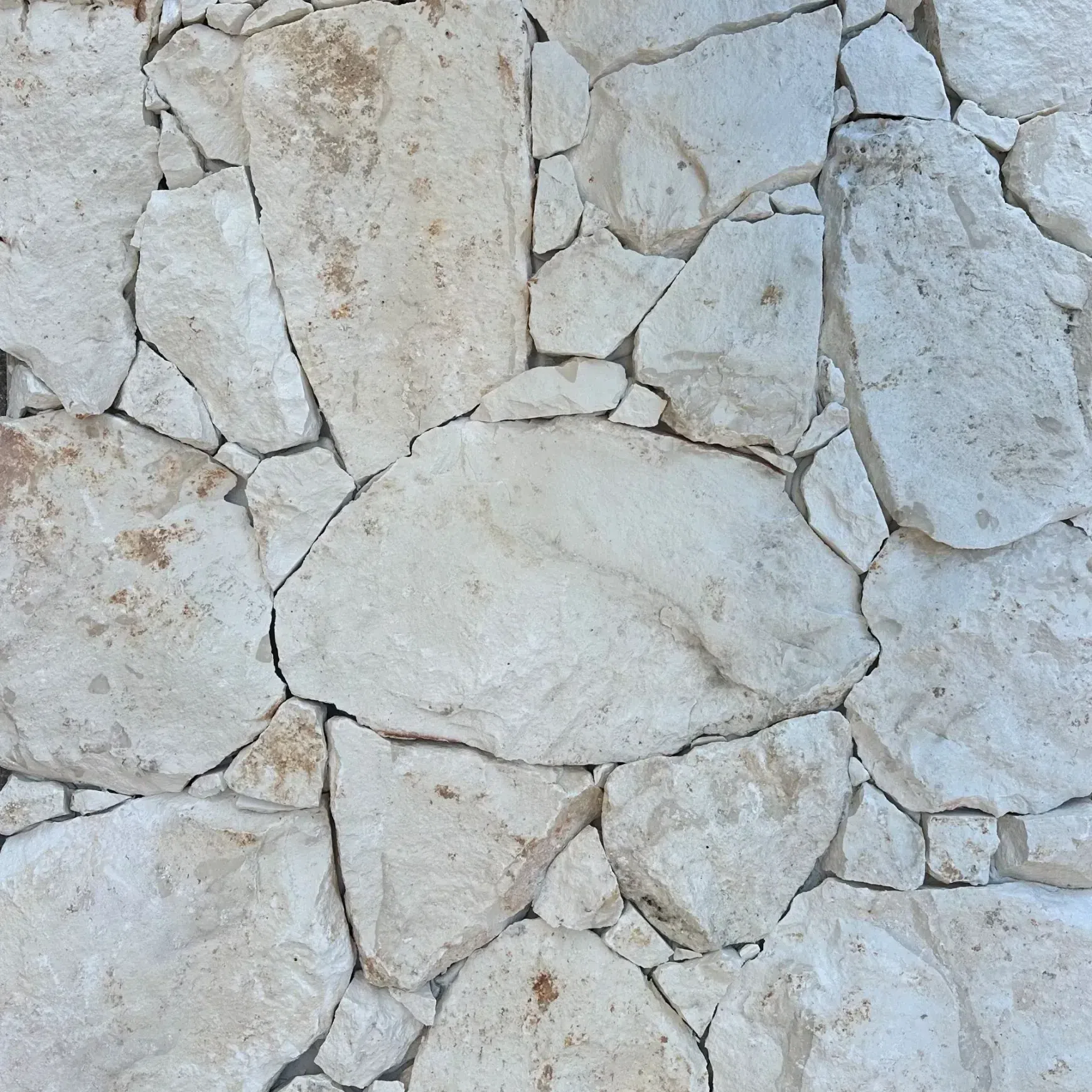 Isara Stone Wall Cladding