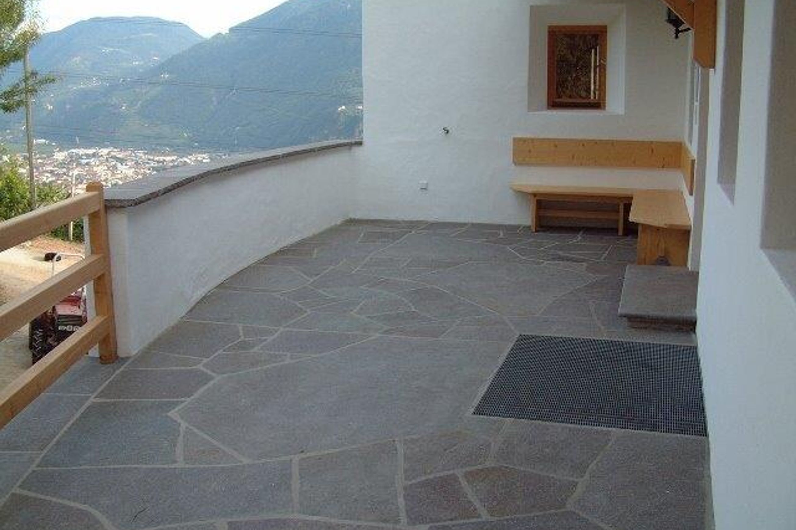 Italian Porphyry Crazy Paving