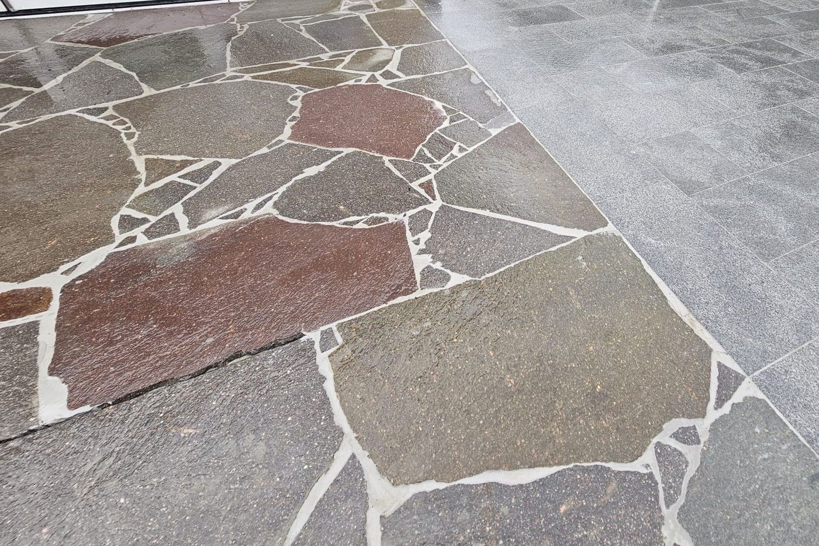Italian Porphyry Crazy Paving