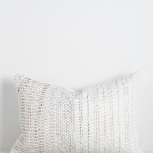 Baya Sonnet In & Outdoor Cushion - Almond
