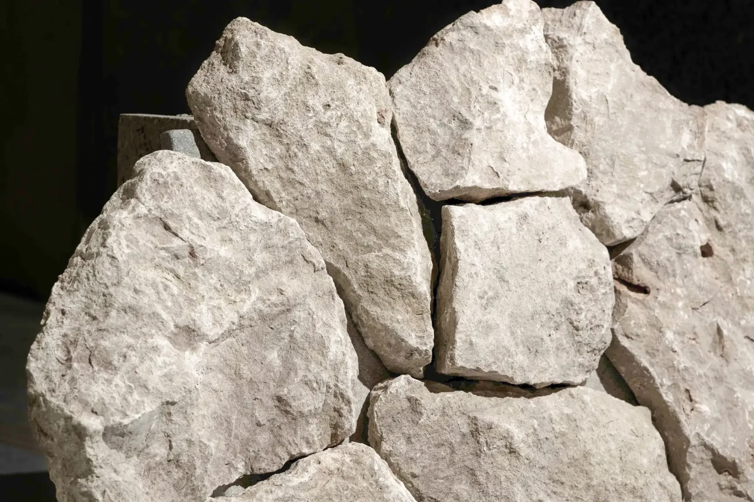 Luna Stone Wall Cladding