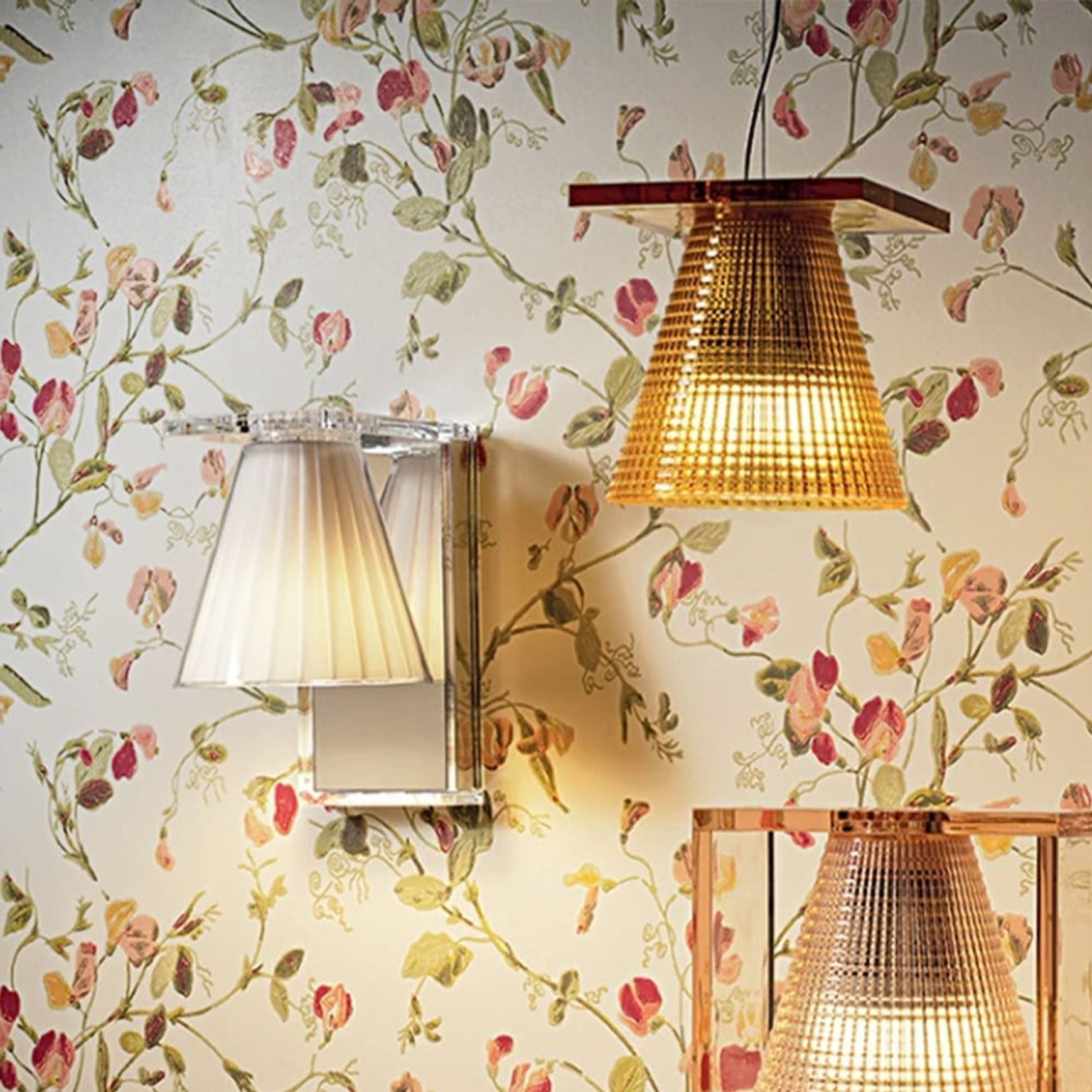 Light-Air Suspension Lamp - Sculpted