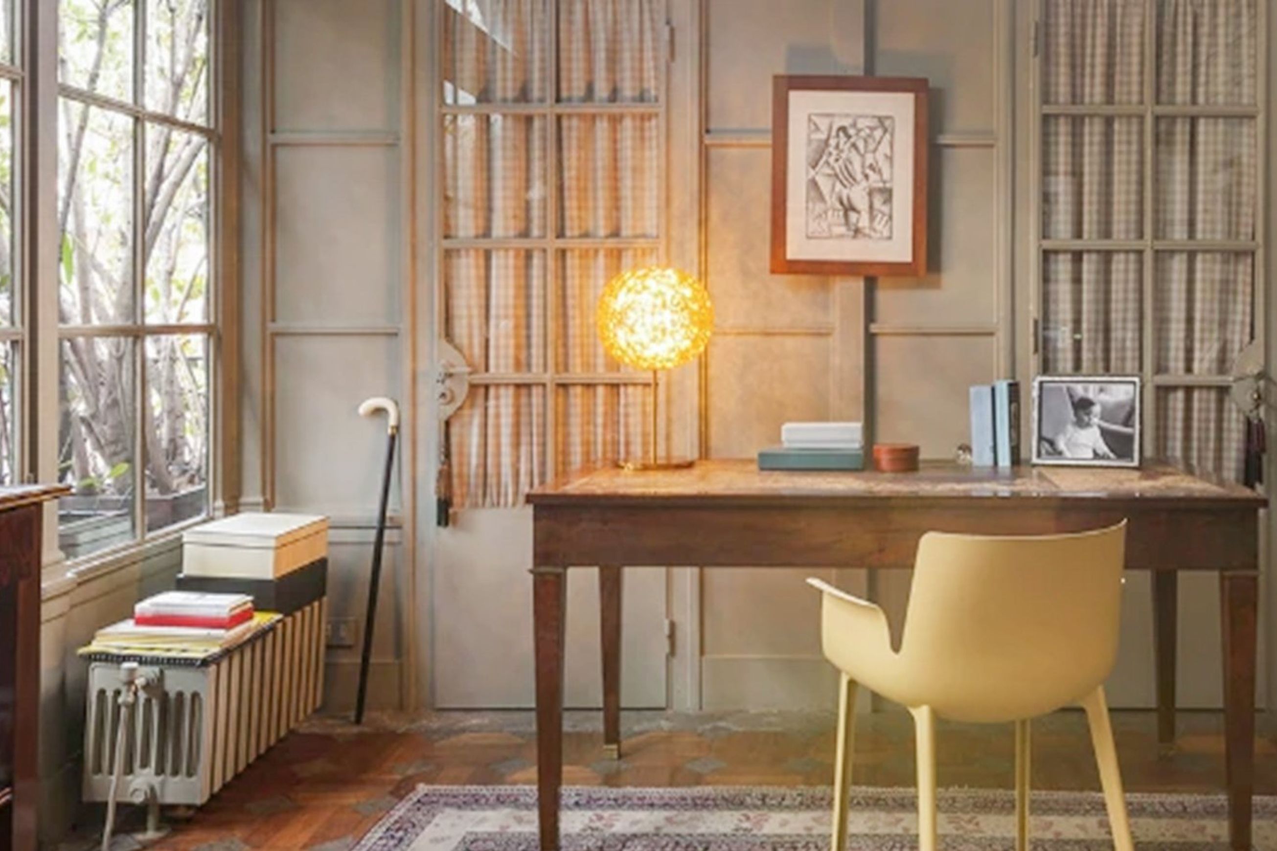Planet Large Table Lamp